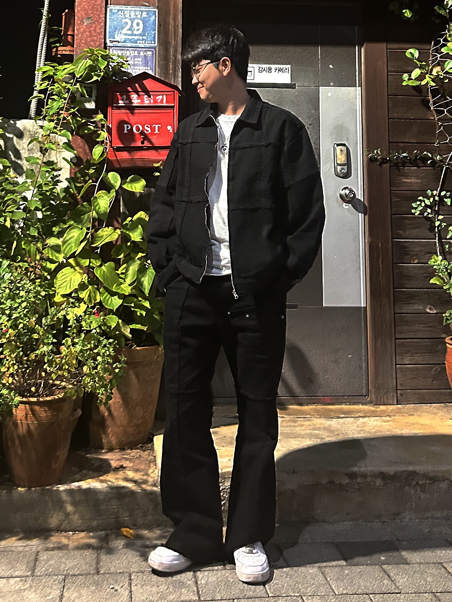 PHOS333 Incision Denim Jacket, PHOS333 Double Pocket Incision Jeans Black 착용 스타일