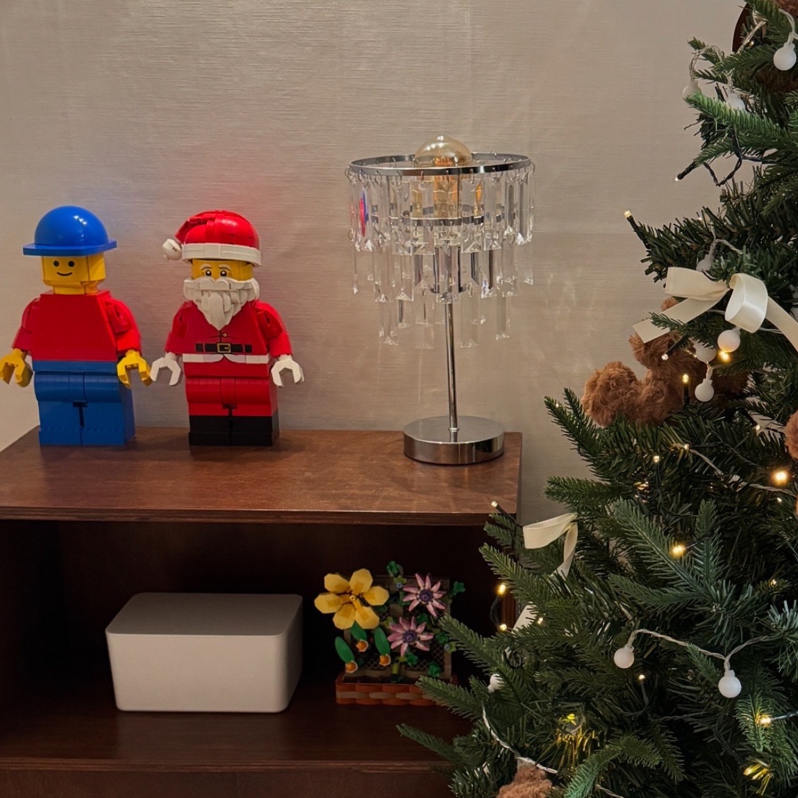Lego Minifigures Up-Scaled Santa Minifigure, Lego Up-Scaled Lego Minifigure 착용 스타일 - 2