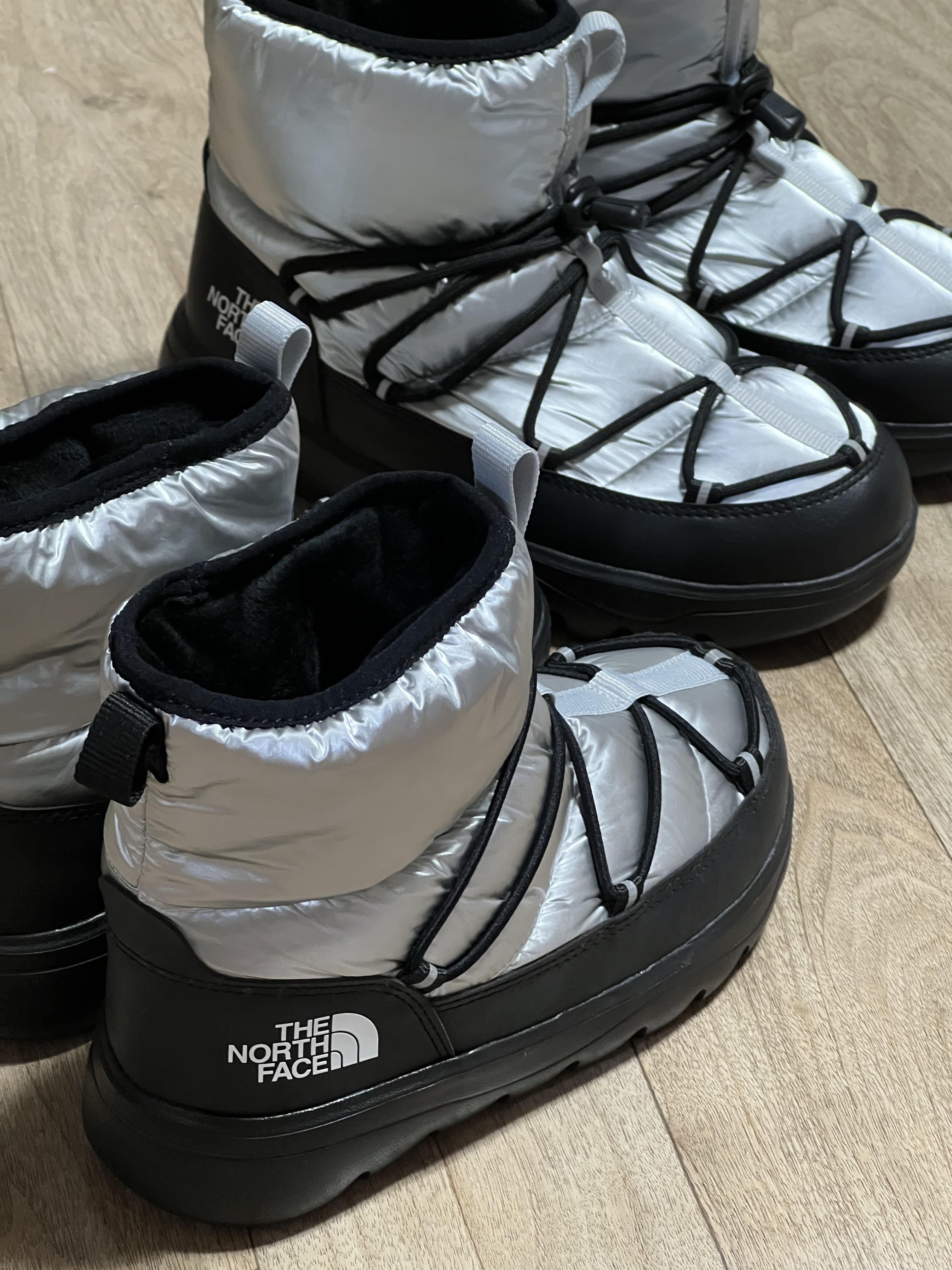 The North Face Borealis Short Boots Black, The North Face Borealis Short Boots Silver - 25FW 착용 스타일