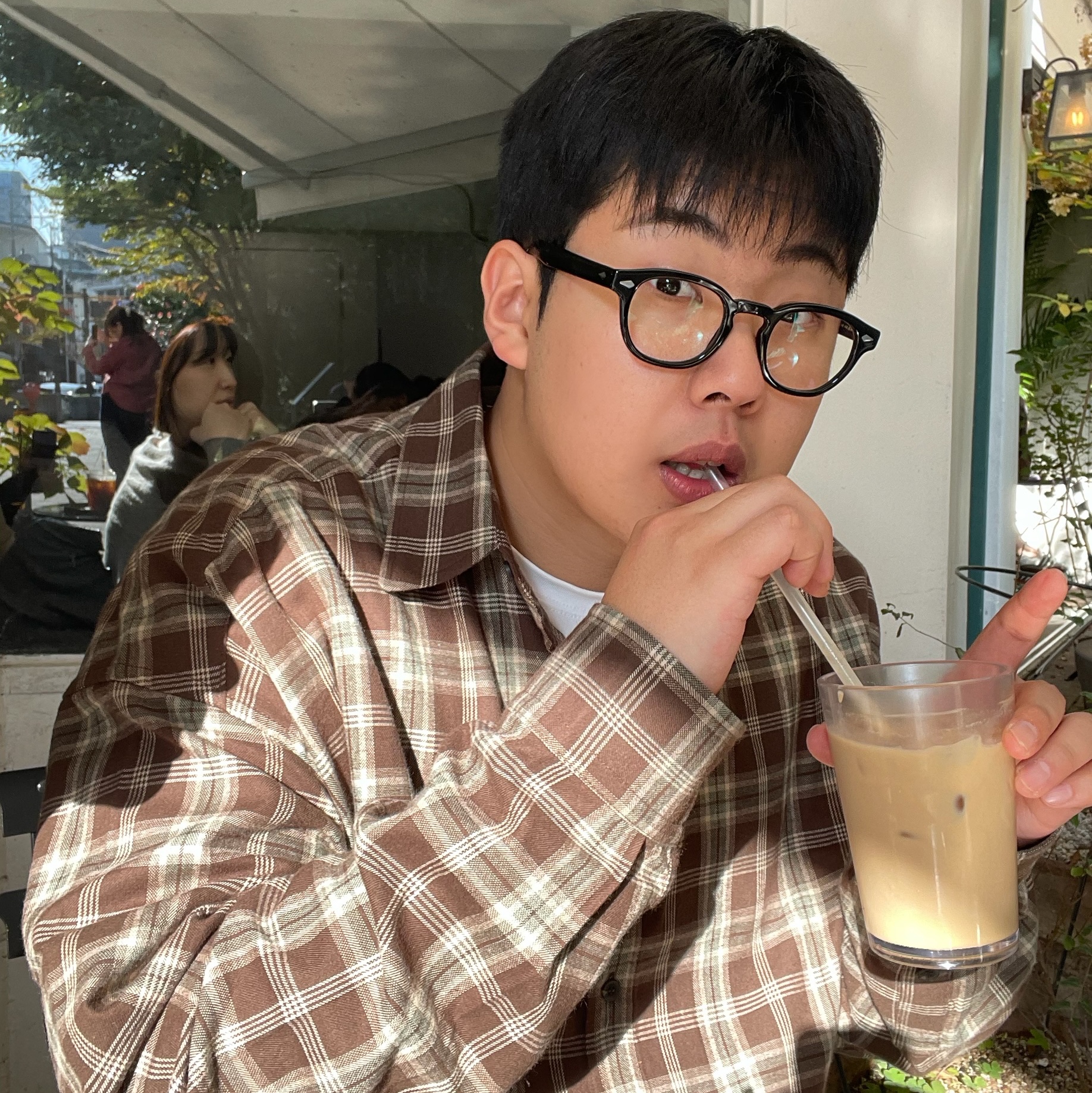 Nonnod Cropped Flexible String Check Shirt Vintage brown 착용 스타일