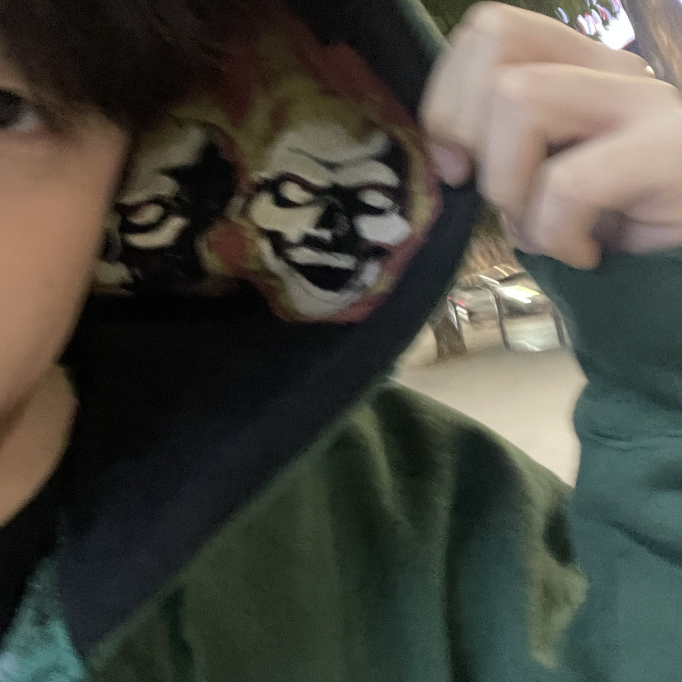 Supreme x MM6 Maison Margiela Zip Up Hooded Sweatshirt Dark Green - 24SS, Supreme x Stone Island Reactive Ice Camo Ripstop Cargo Pants Black - 22SS 착용 스타일 - 1