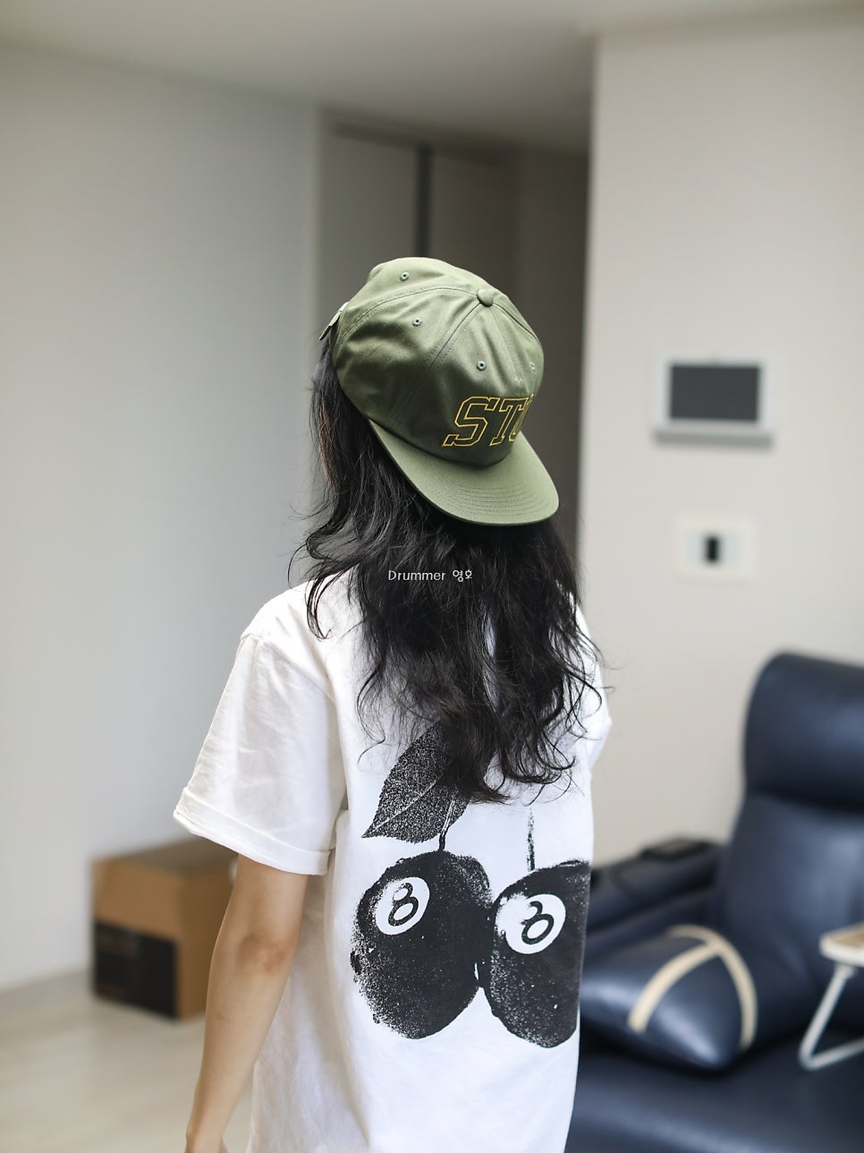 Stussy Mid-Depth Stu Arch Strapback Olive 착용 스타일