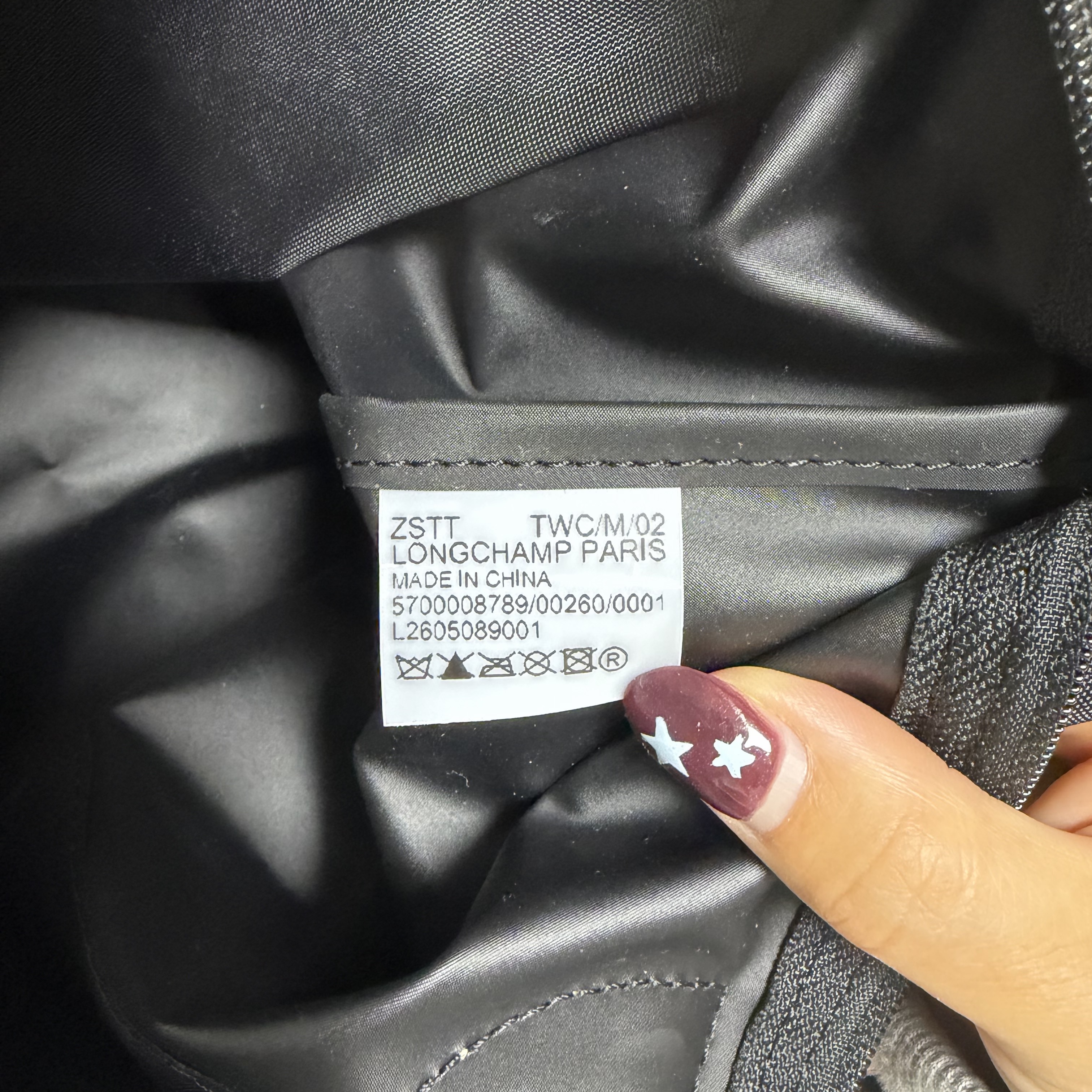 Longchamp Le Pliage Original Tote Bag M Black 착용 스타일 - 1