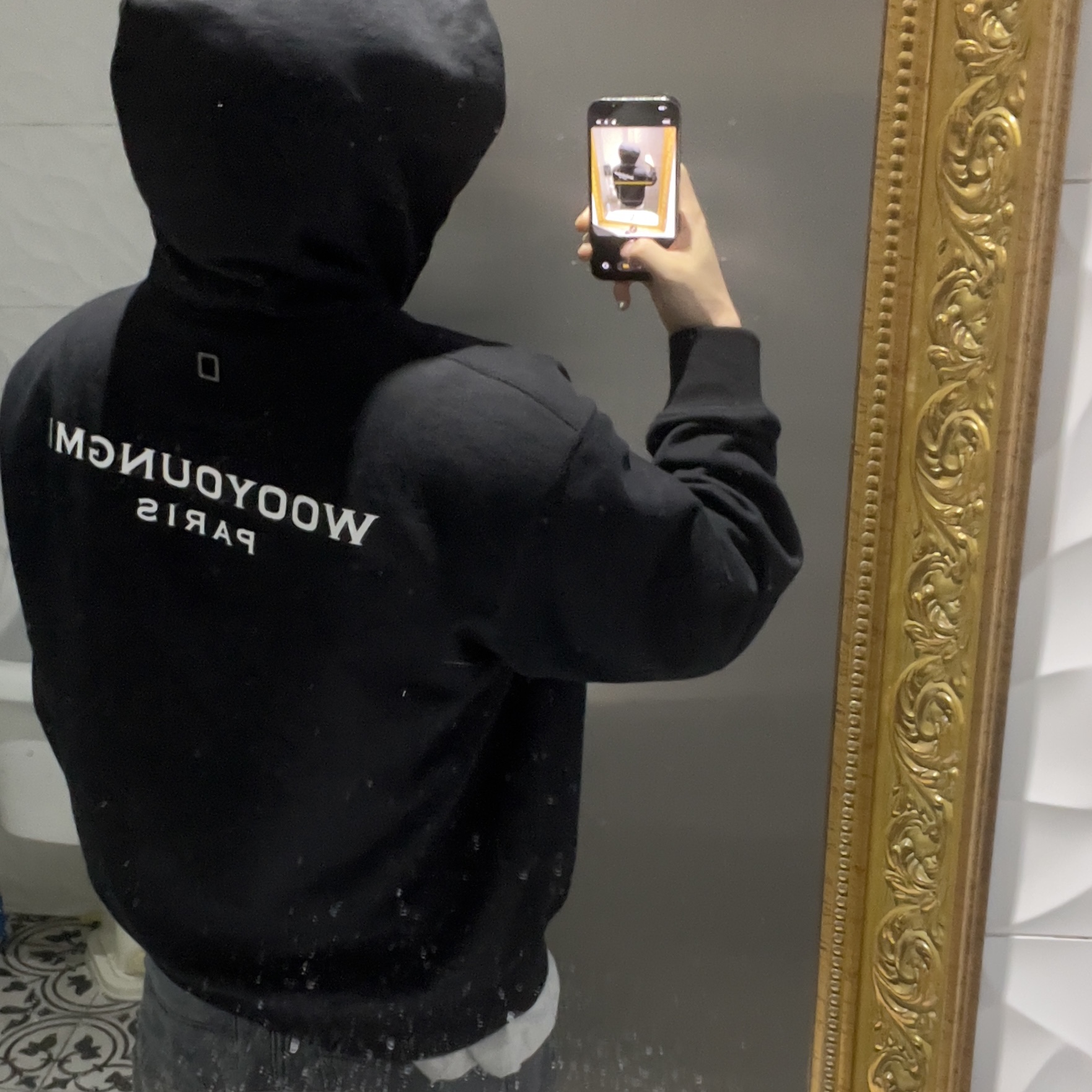 Wooyoungmi Back Logo Hooded T-Shirt Black - 25SS 착용 스타일