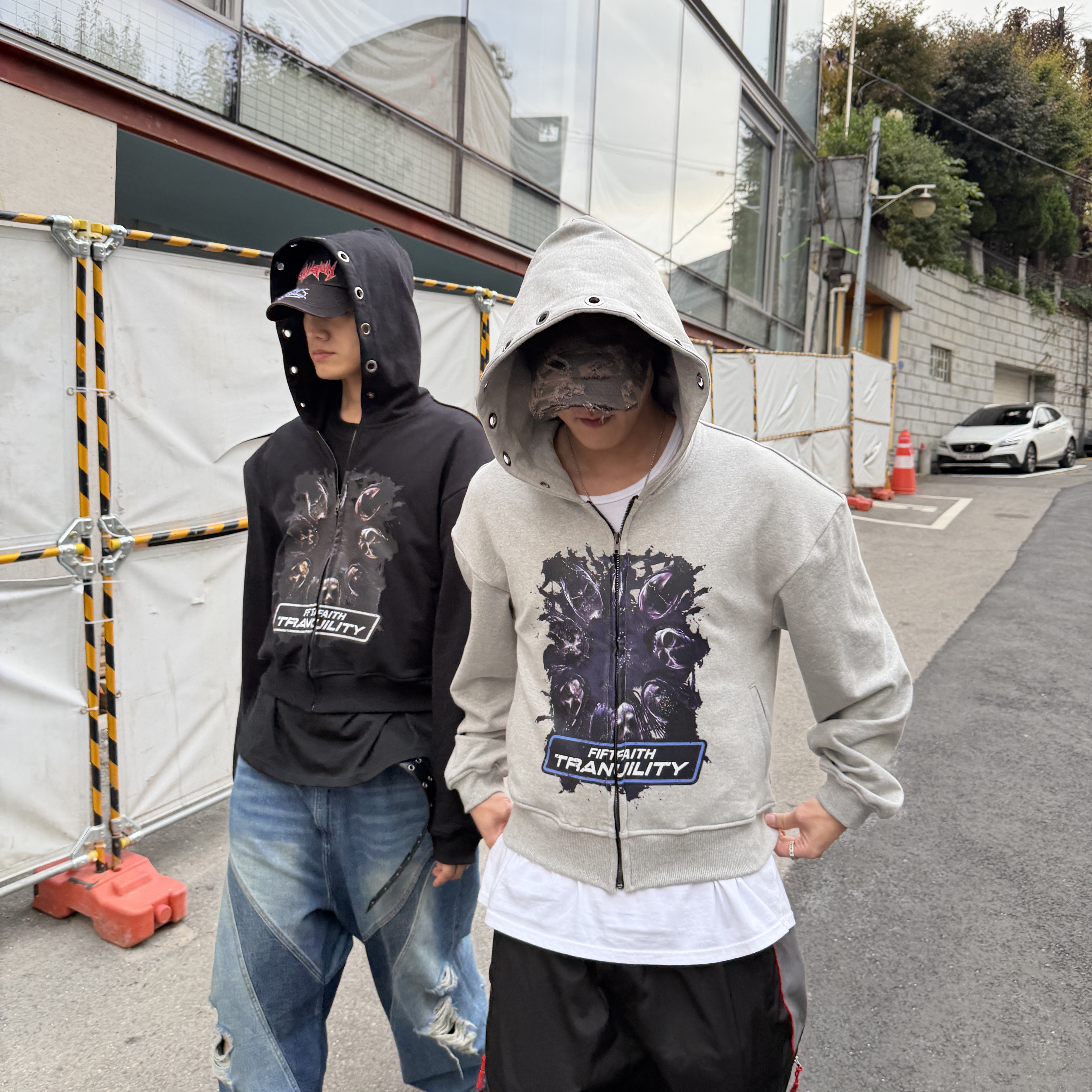CSC Tranquility Hoodie Zip Up Black, CSC Tranquility Hoodie Zip-Up Grey 착용 스타일 - 5