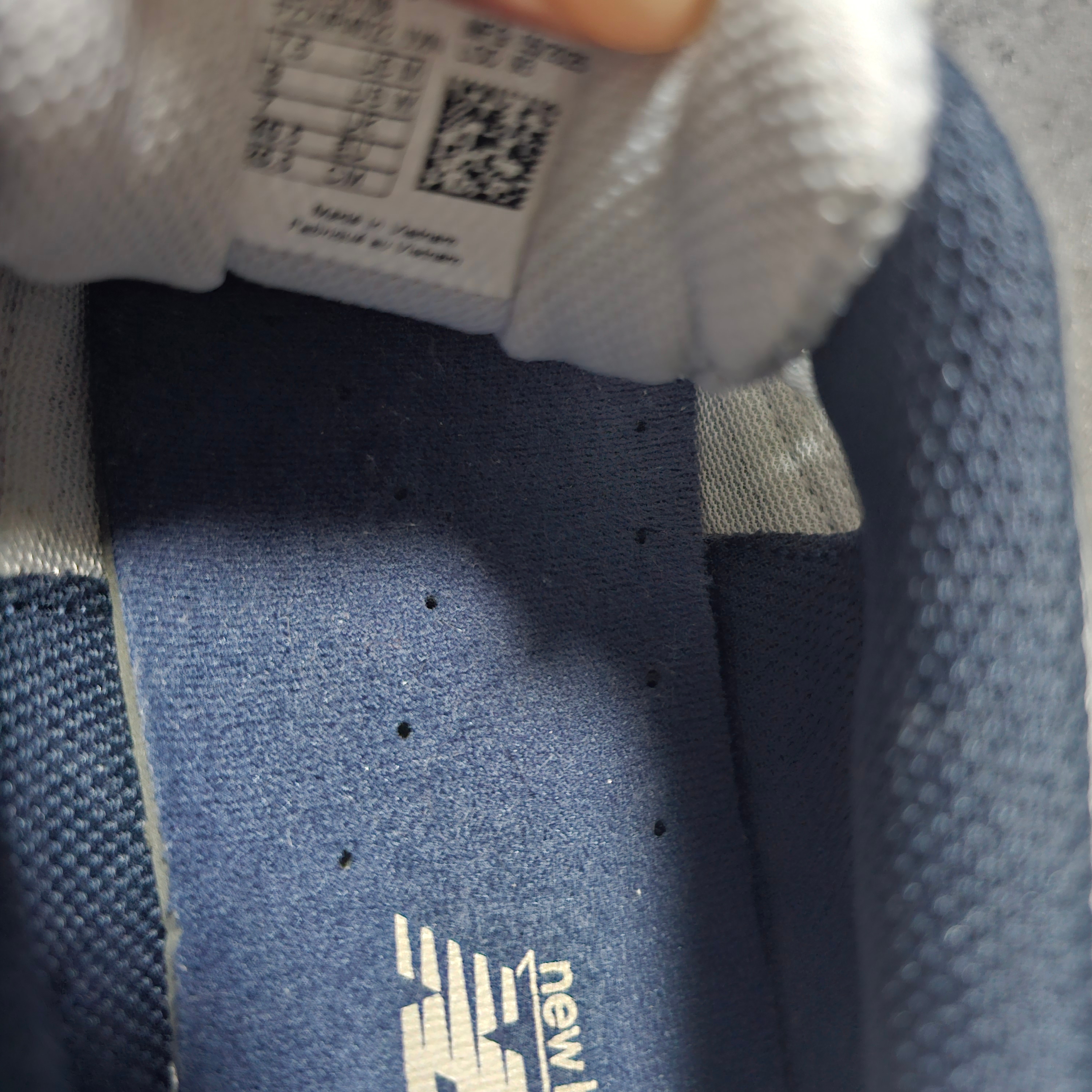 New Balance 530 Steel Grey 착용 스타일 - 4