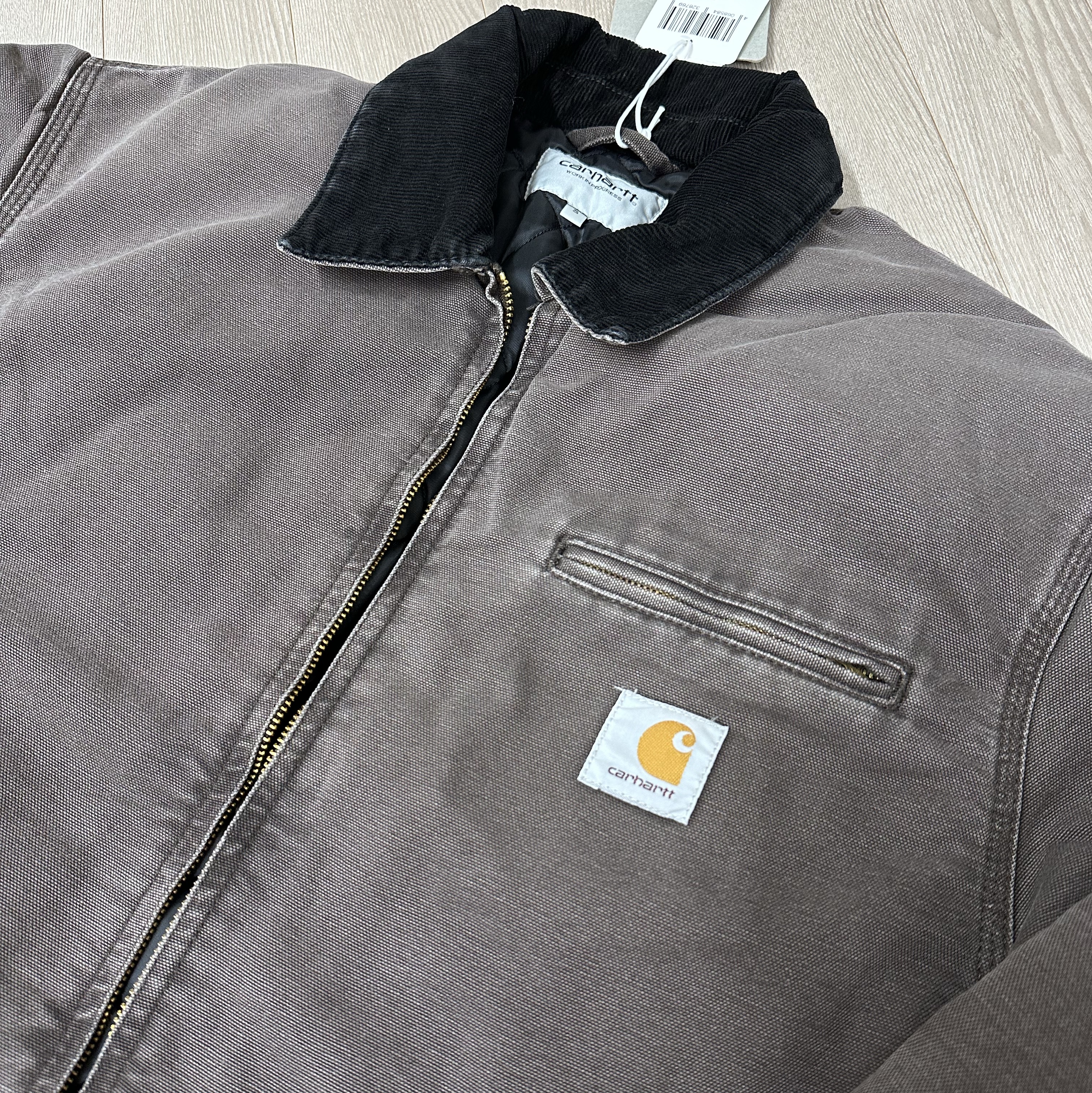 Carhartt WIP OG Detroit Jacket Tobacco Black 착용 스타일 - 2