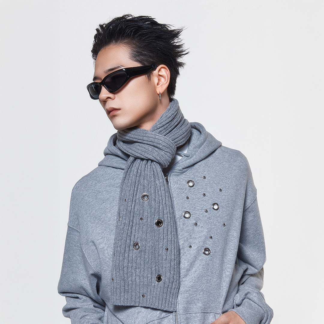 디오스피스 아일렛 스터드 머플러 그레이(DAUSPICE Eyelet Stud Muffler Gray) - 2