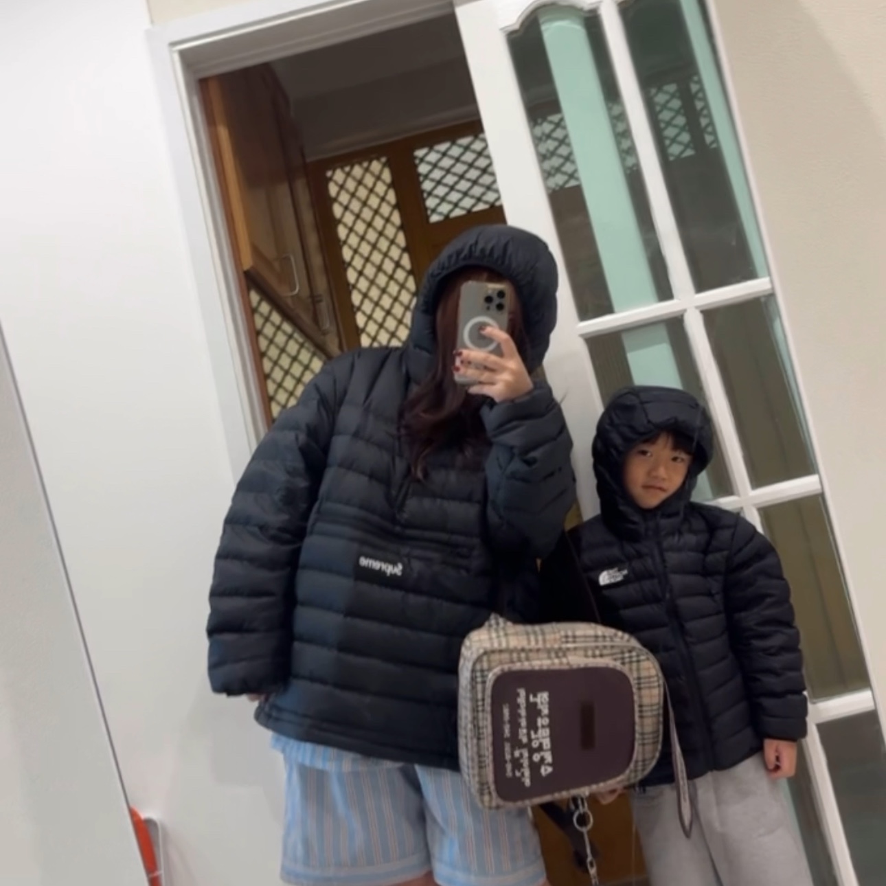 Supreme Micro Down Half Zip Hooded Pullover Black - 25FW 착용 스타일