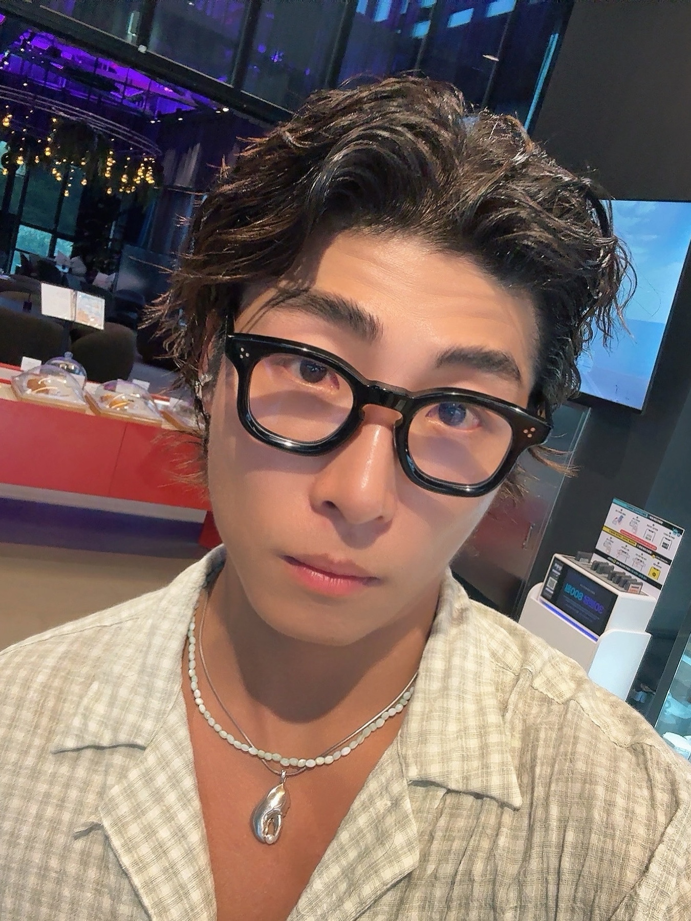 lash Lunettes 02 Black 착용 스타일 - 4