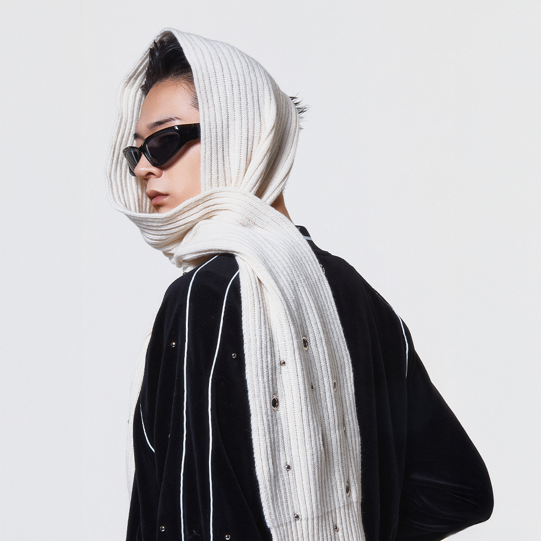 디오스피스 아일렛 스터드 머플러 화이트(DAUSPICE Eyelet Stud Muffler White) - 2