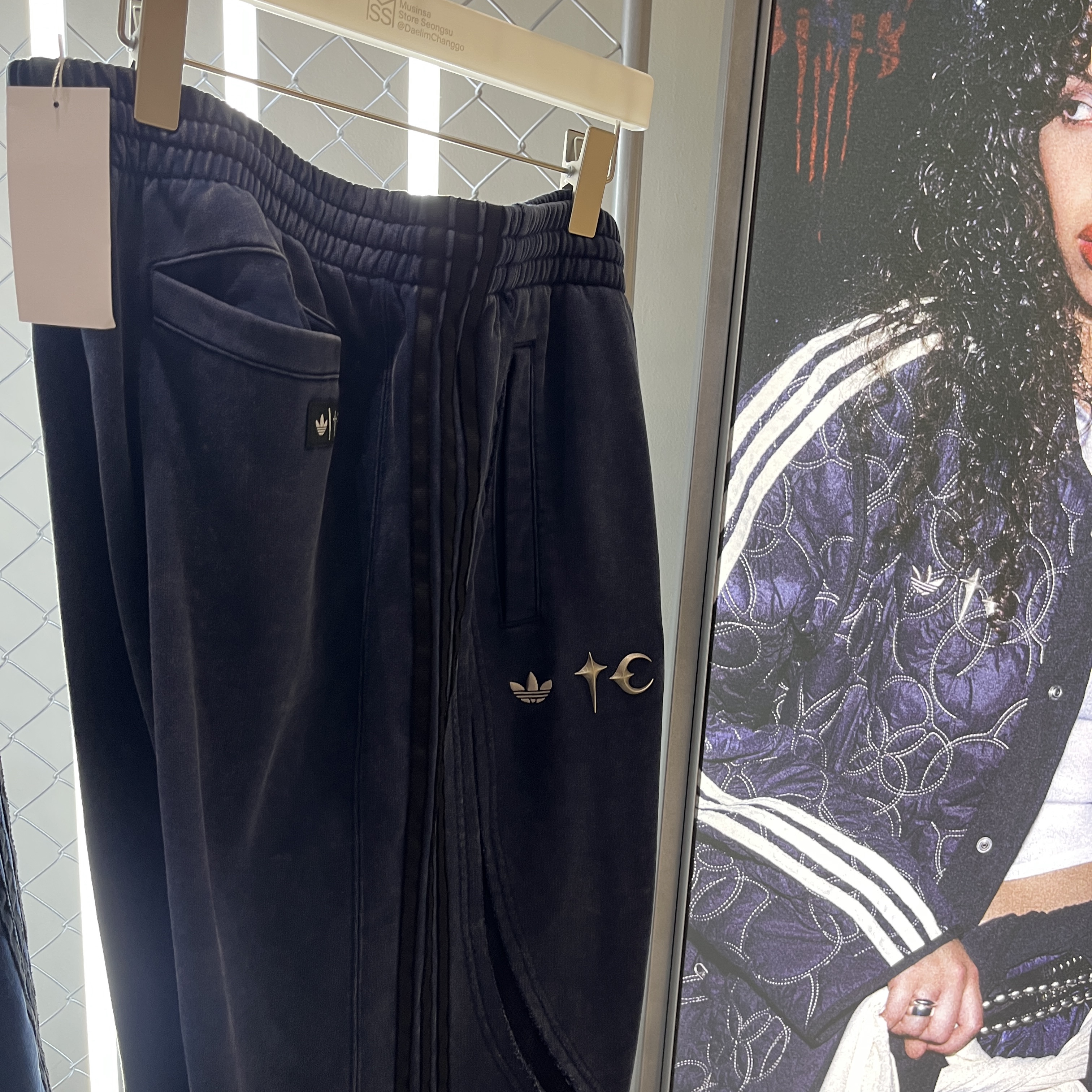 Adidas x Thug Club Teamgeist Sweatpants Night Indigo - KR Sizing 착용 스타일