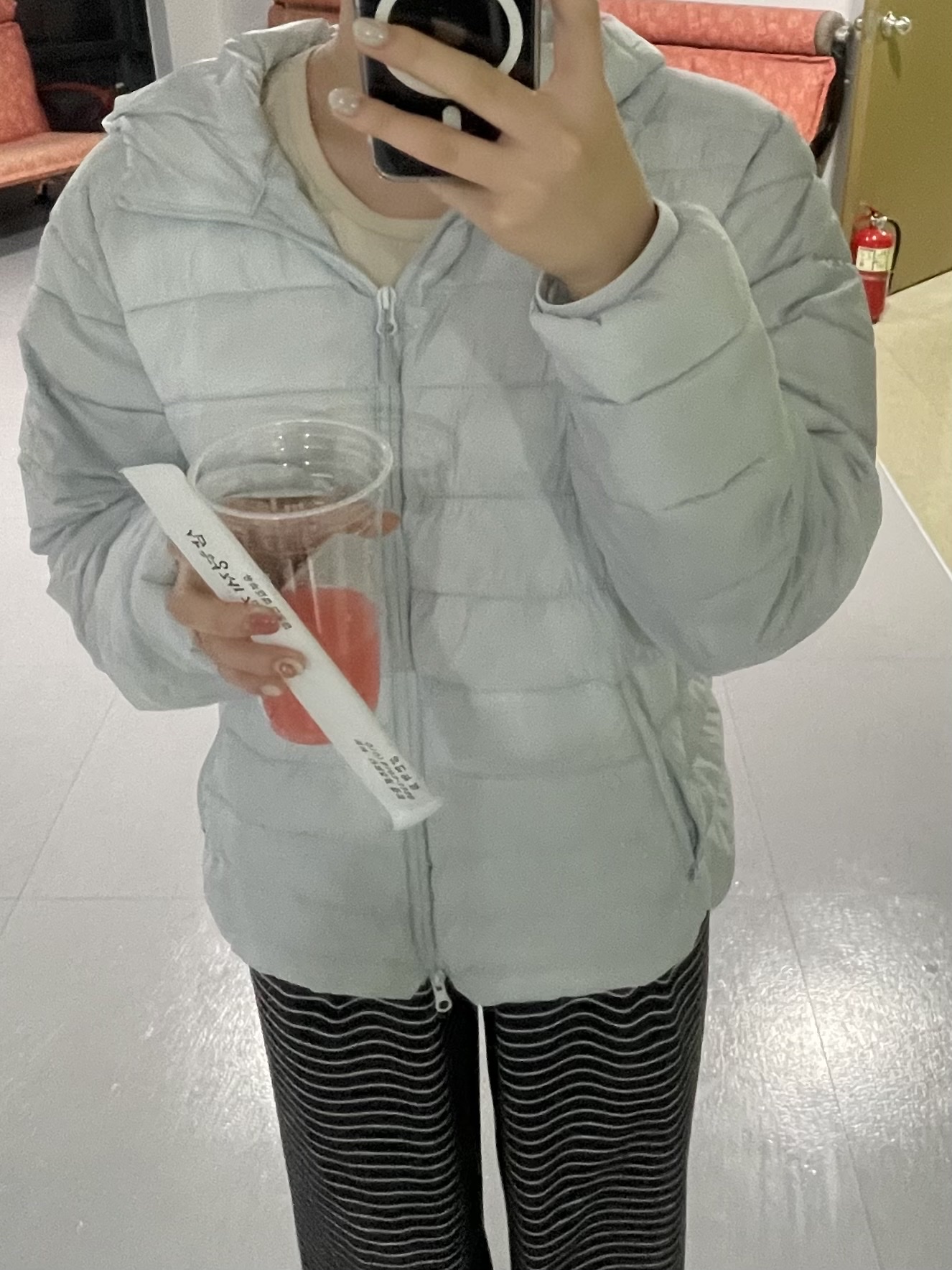Spao Thin-Light Hooded Jacket Pale Blue 착용 스타일 - 3