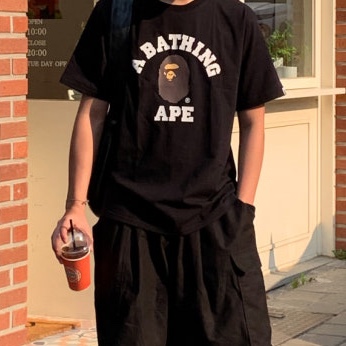 BAPE College T-Shirt Black 착용 스타일