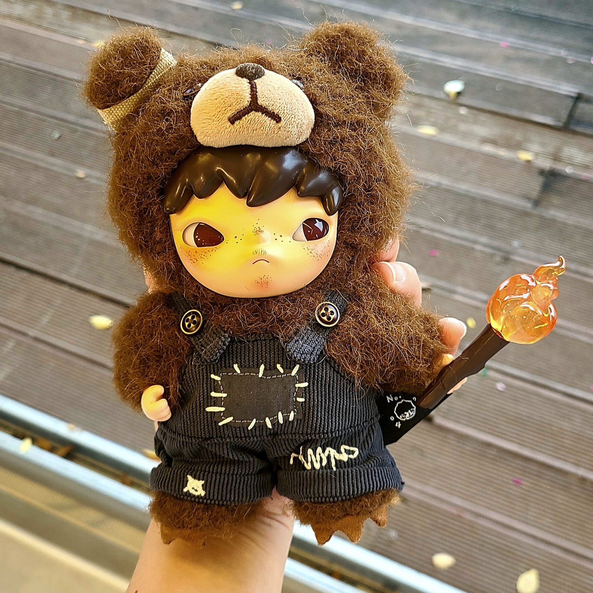 Pop Mart Hirono Living Wild-Fight For Joy Plush Doll 착용 스타일 - 1