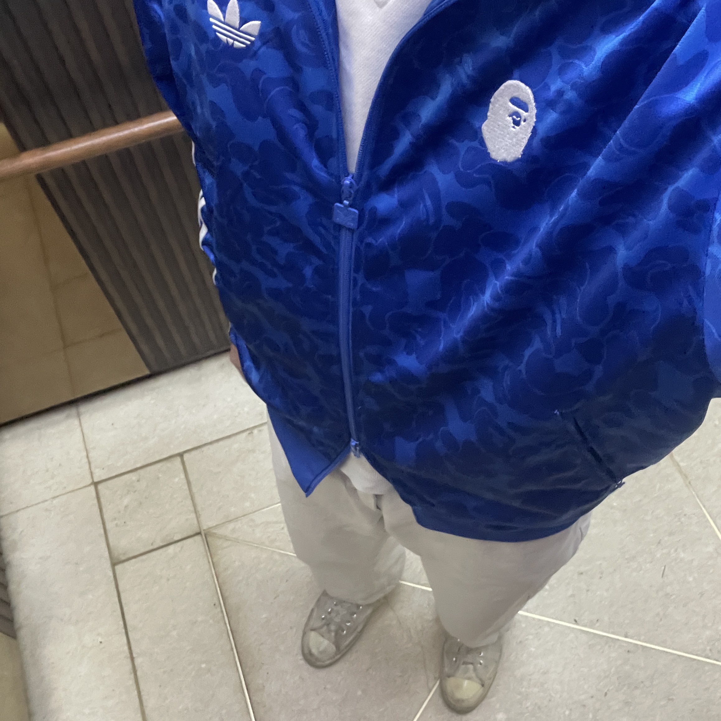 Adidas x BAPE Allover Print Track Top Blue - KR Sizing, Converse x Play Comme des Garcons Chuck 70 Ox White 착용 스타일