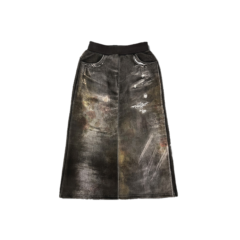 E252FDS002 Escapefrom Flower Washed Denim Printed Sweat Skirt Black