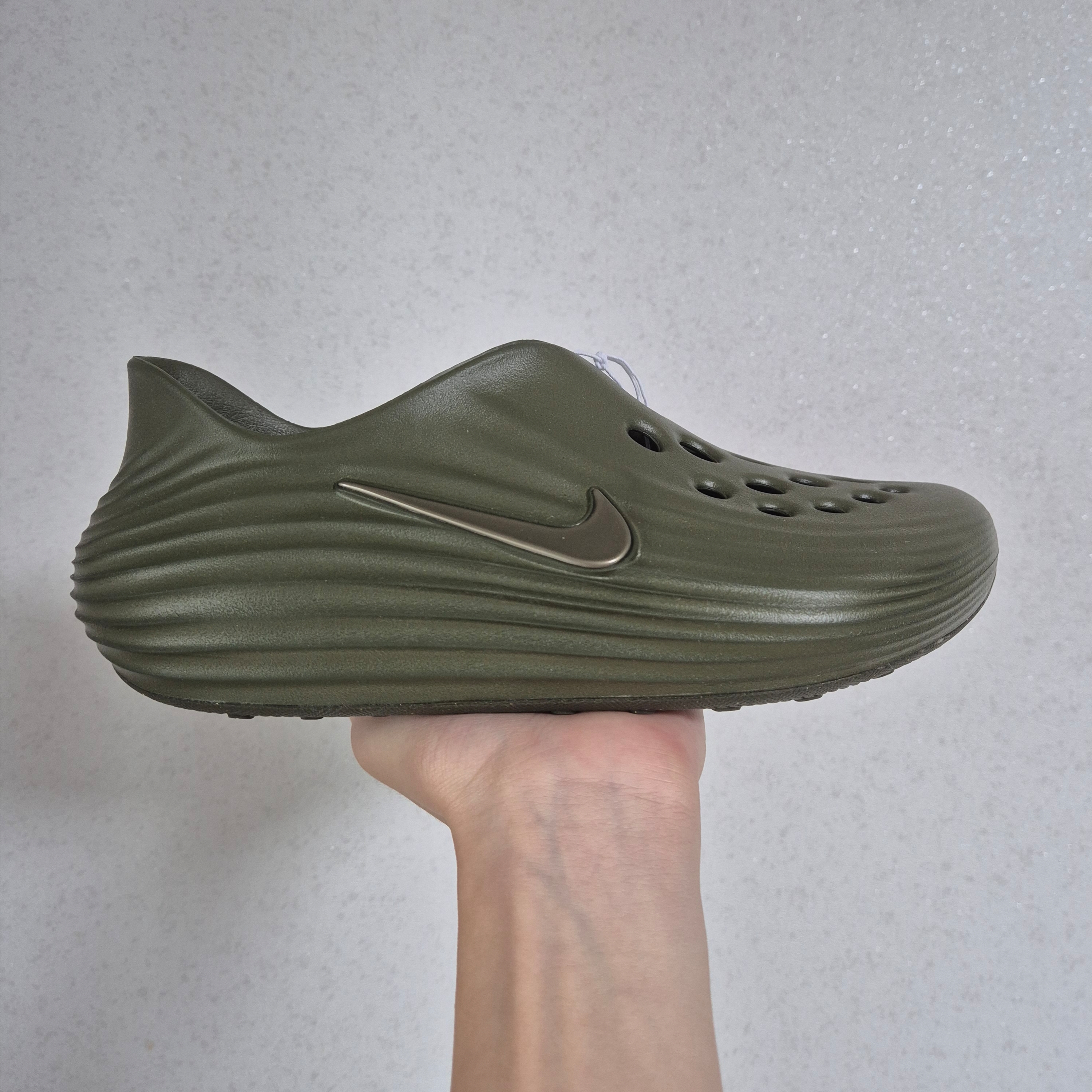 Nike ReactX Rejuven8 Medium Olive 착용 스타일 - 2