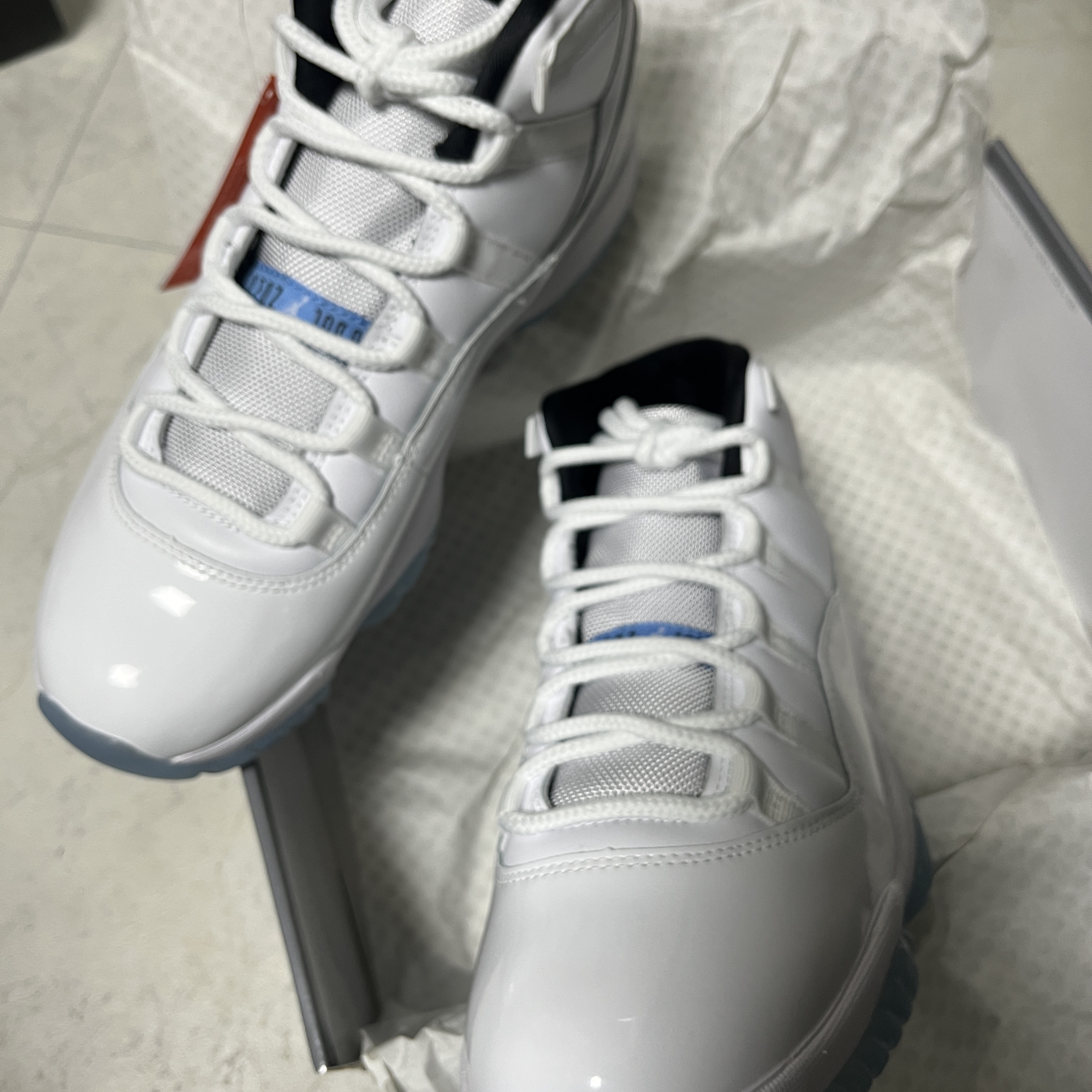 Jordan 11 Retro Legend Blue 2024 착용 스타일