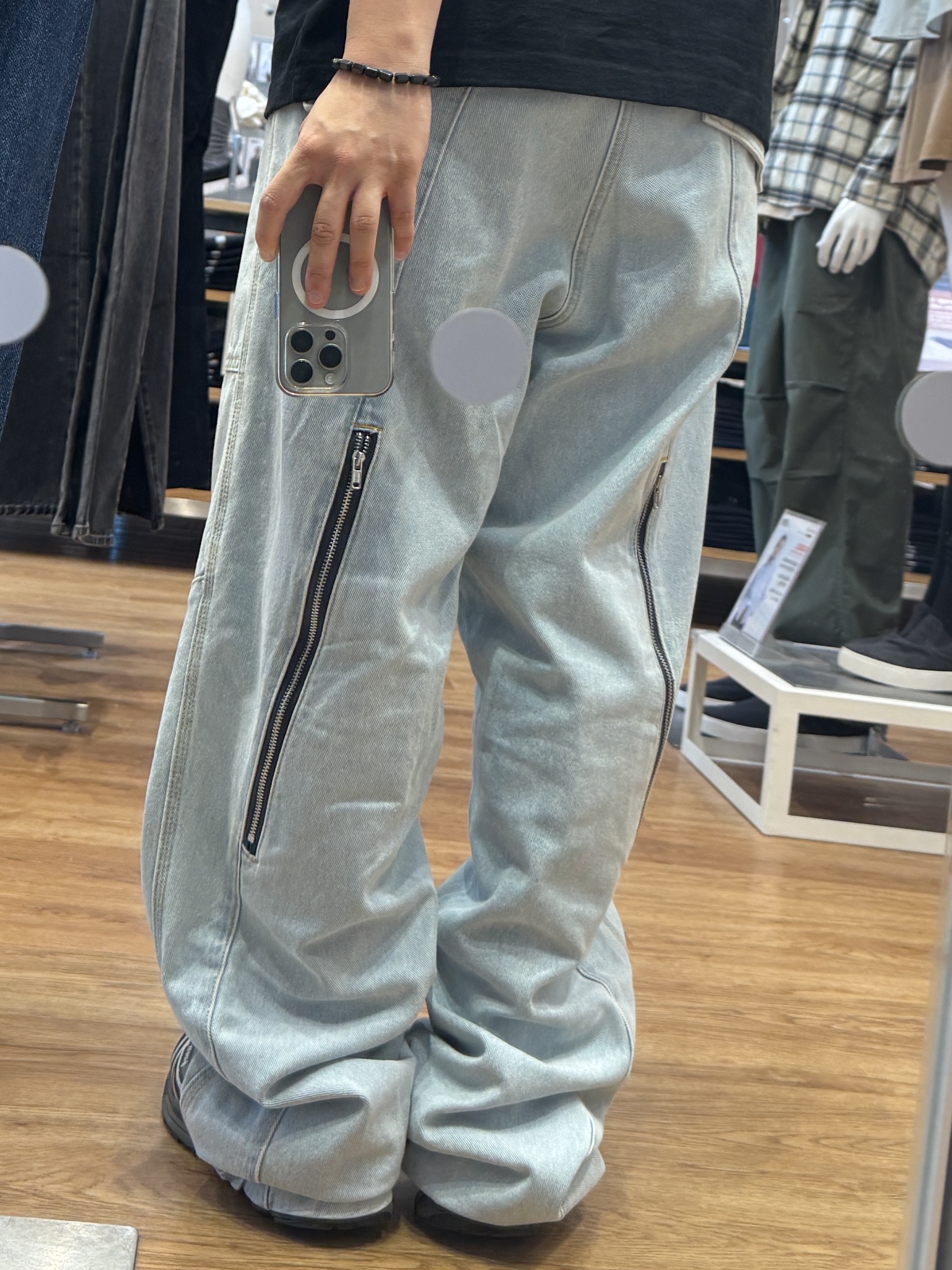 Plasticproduct MPa Wave Zipper Pants Steel Blue, Salomon XT-6 Gore-Tex Black Ebony 착용 스타일
