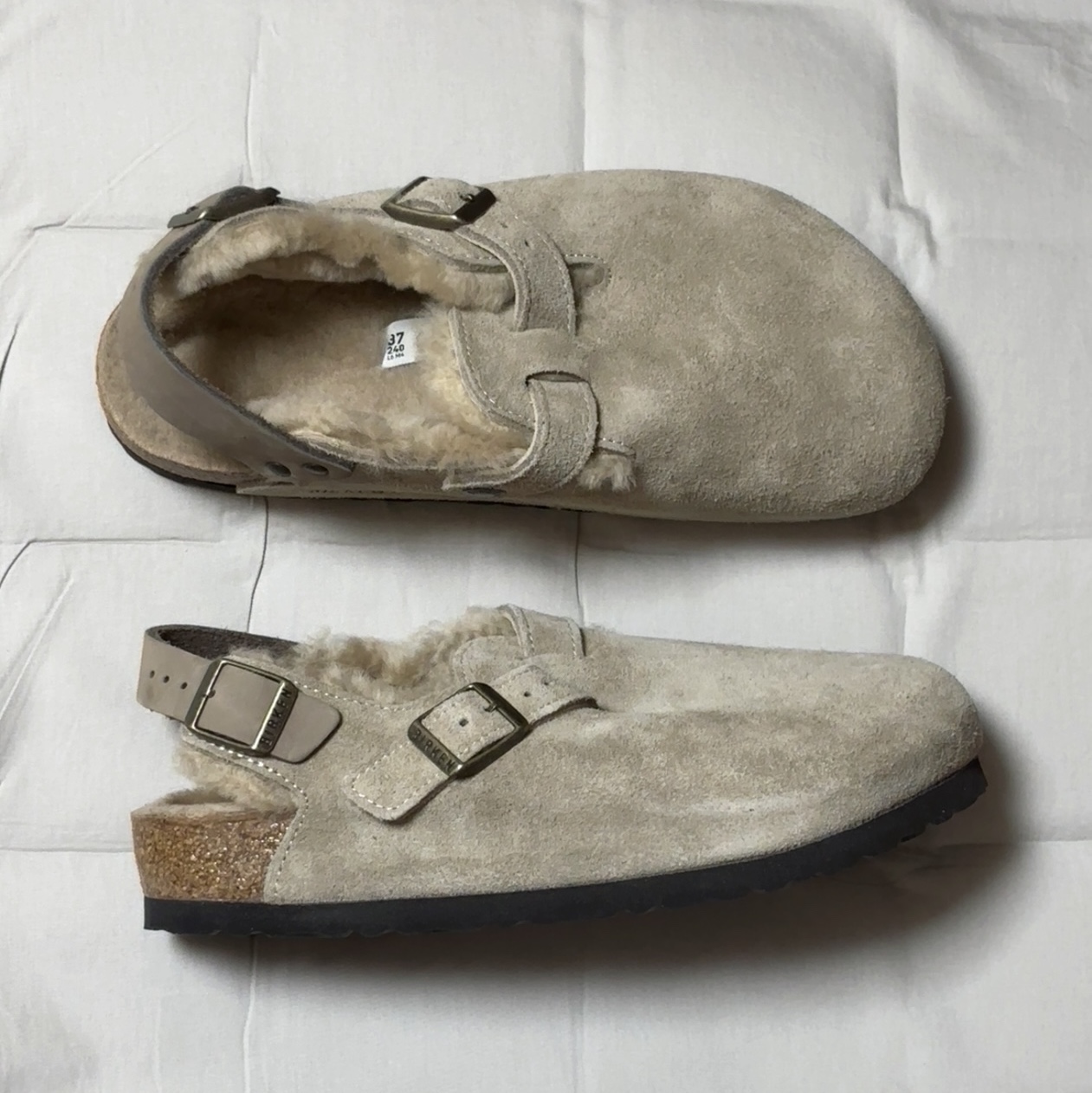 Birkenstock Tokio Inside Shearling Suede Leather Fur Taupe - Regular 착용 스타일