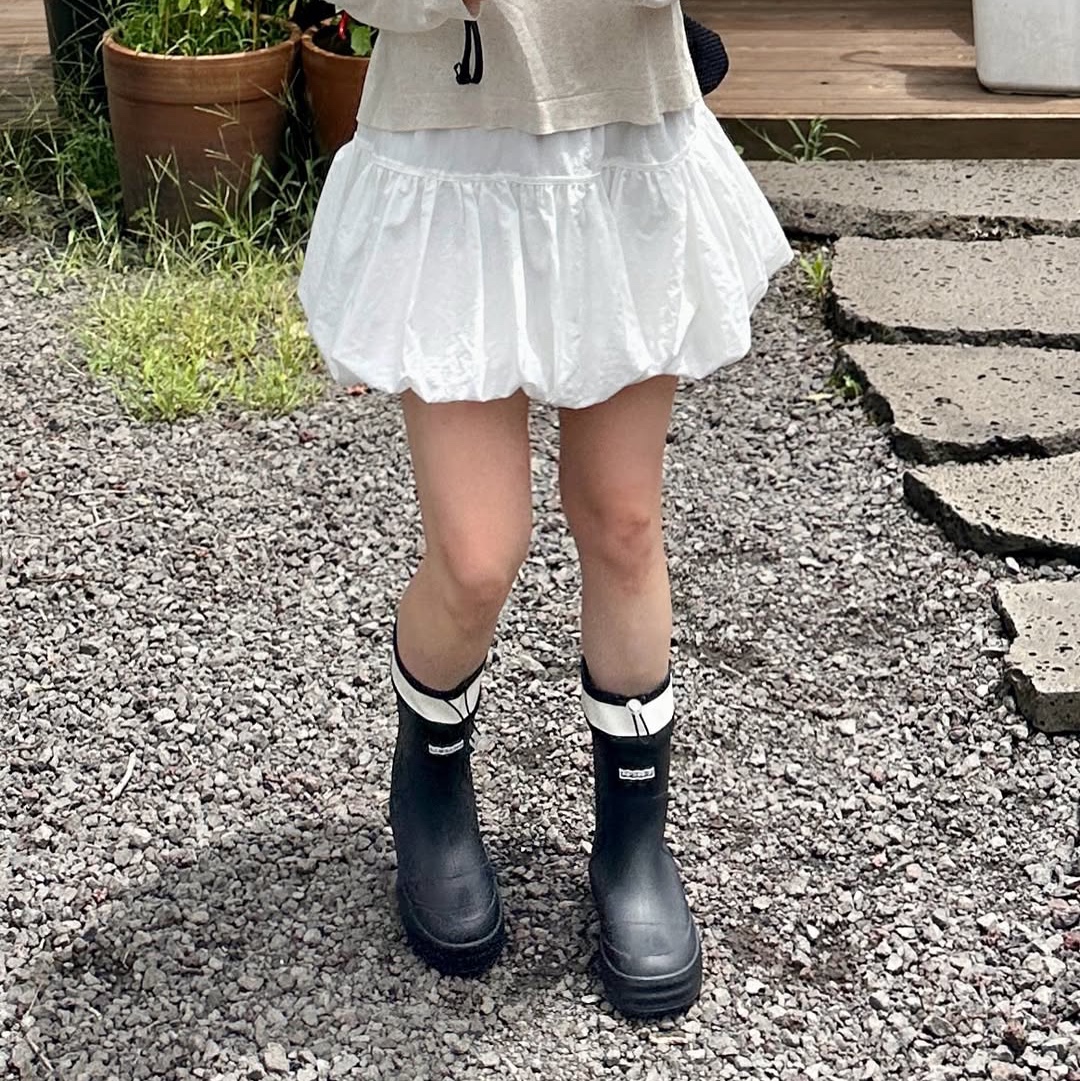 earpearp Sheer String Rain Boots Middle Black 착용 스타일 - 2
