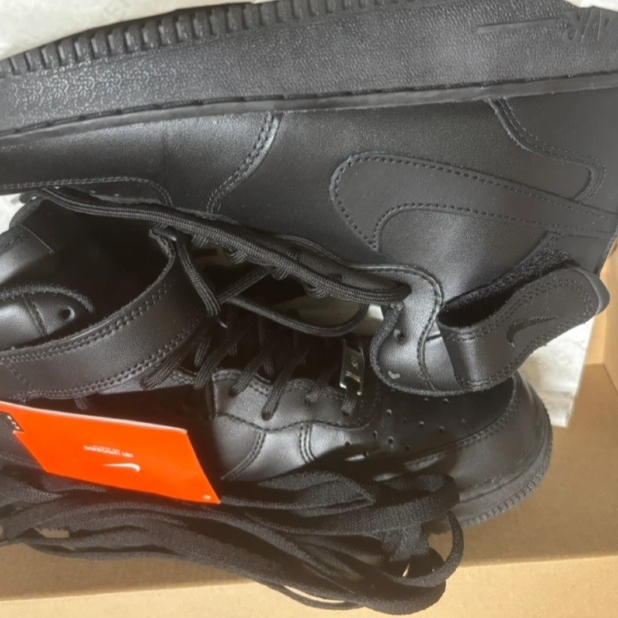 Nike Air Force 1 Mid '07 Black 착용 스타일