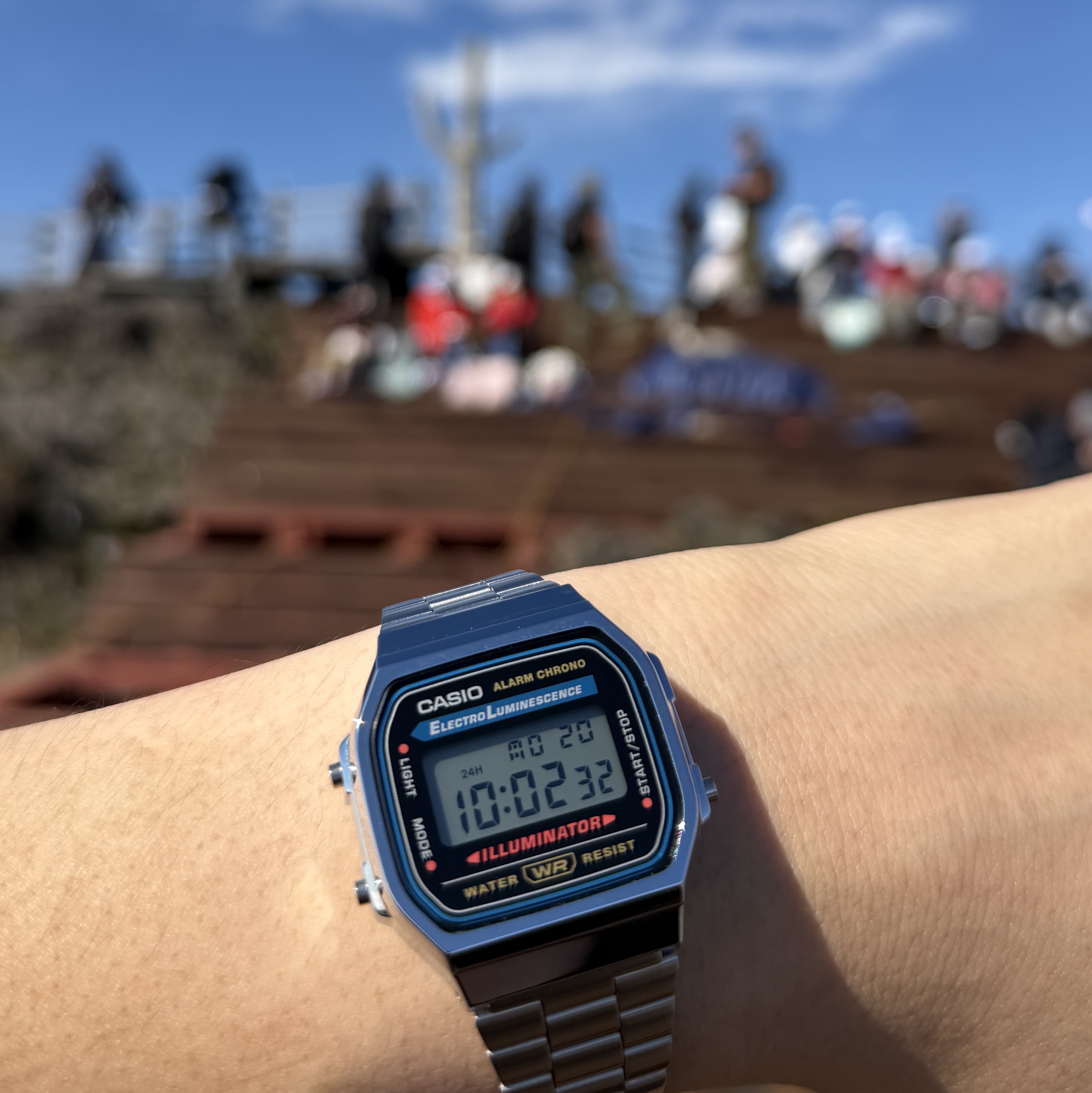 Casio A168WA-1W 착용 스타일