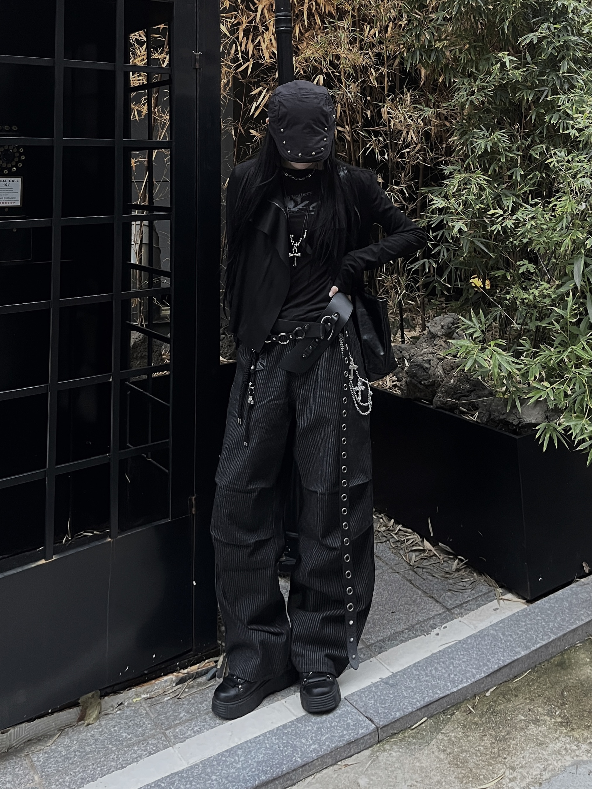 SLOW RECORD HOUSE Double Pintuck Stripe Denim Pants 착용 스타일 - 6