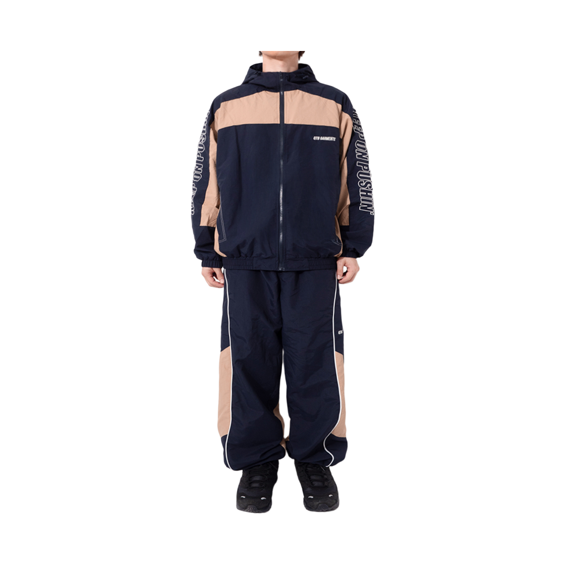 큐티에잇 가먼츠 레트로 트랙 셋업 네이비베이지(QT8 GARMENTS Retro Track Setup Navy/Beige) - 2