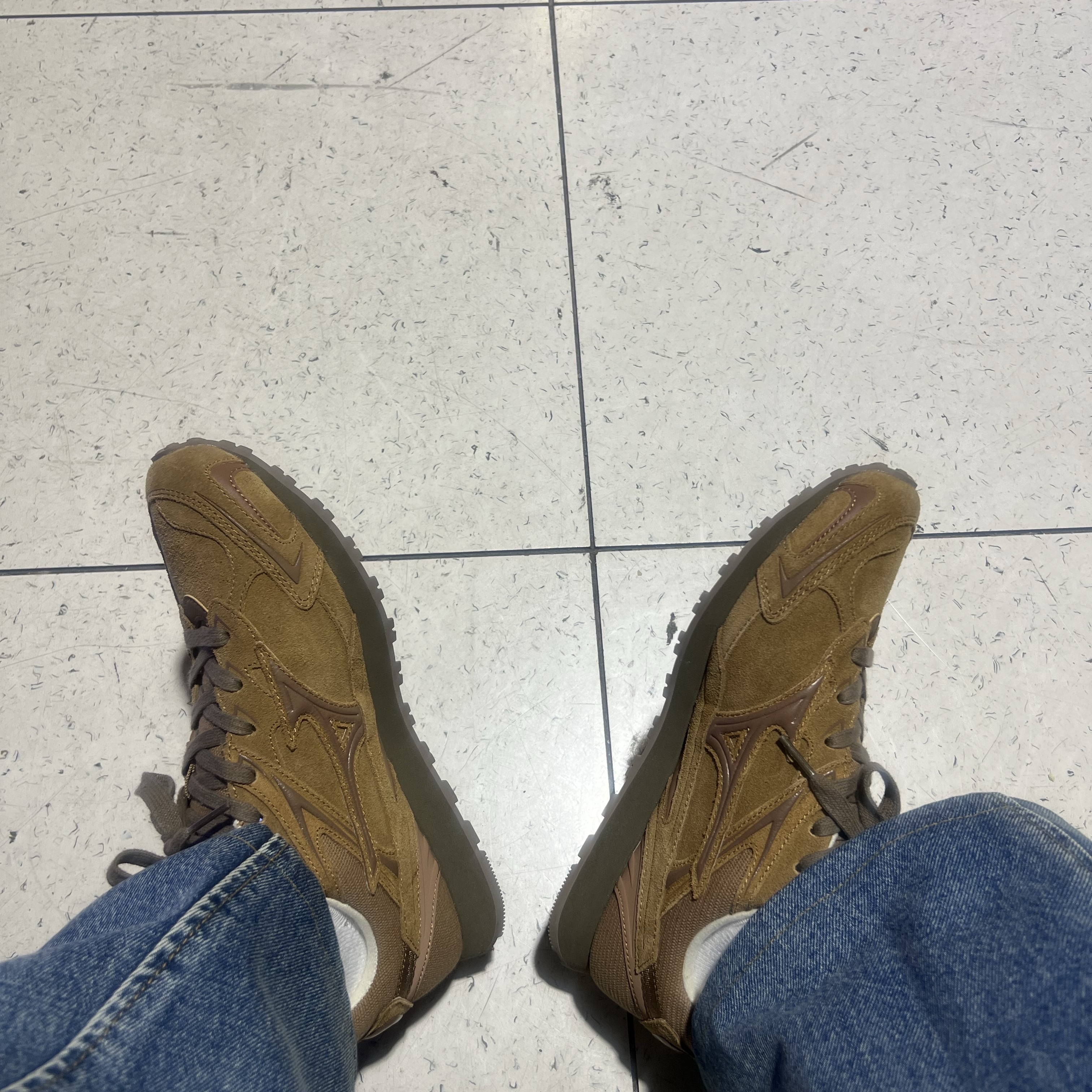 Mizuno LG 60S 2K Brown 착용 스타일