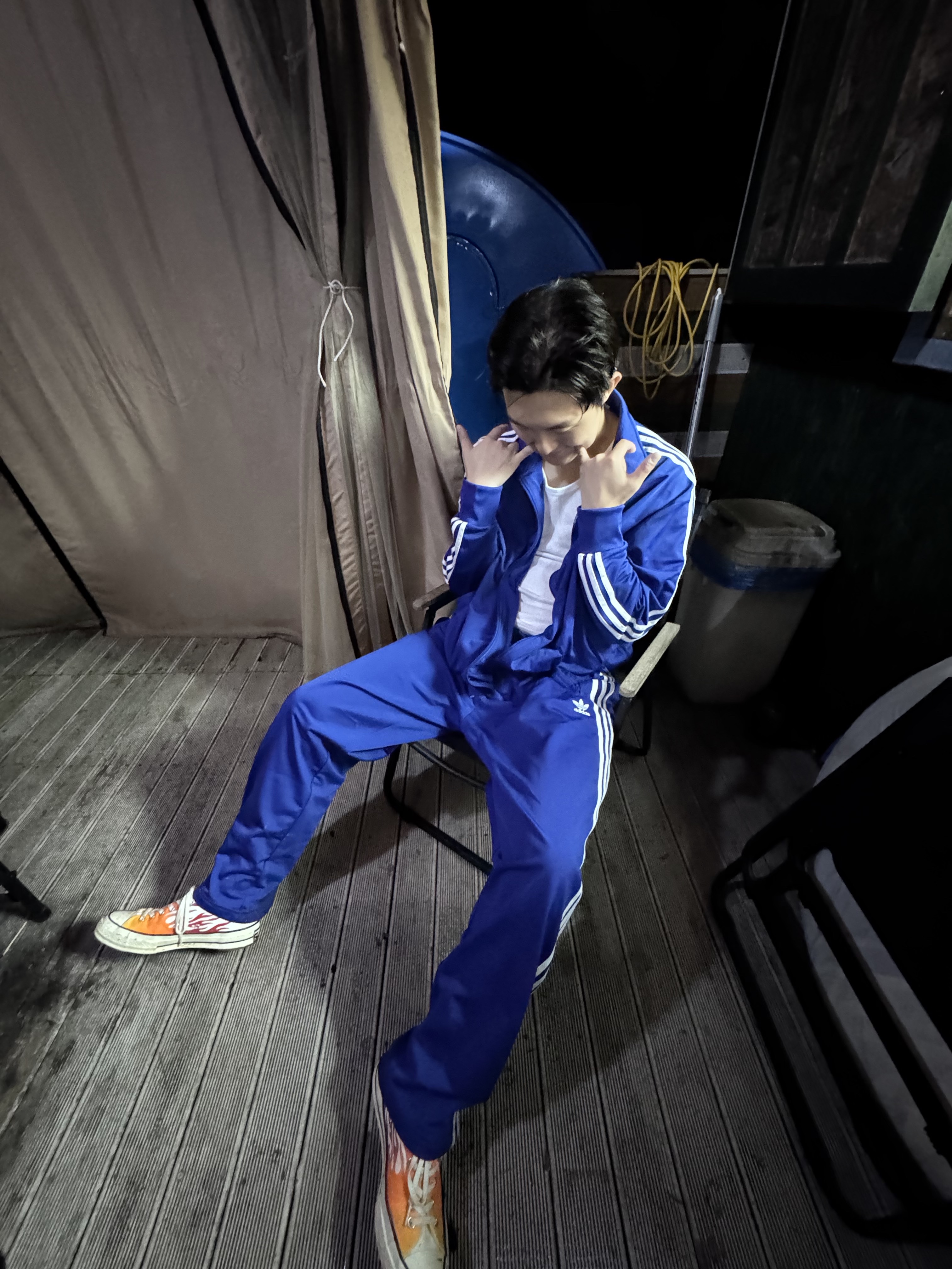 Adidas Adicolor Classics Firebird Track Top Black - KR Sizing, Adidas Adicolor Classics Firebird Track Tracksuit Bottoms Semi Lucid Blue - KR Sizing 착용 스타일 - 10
