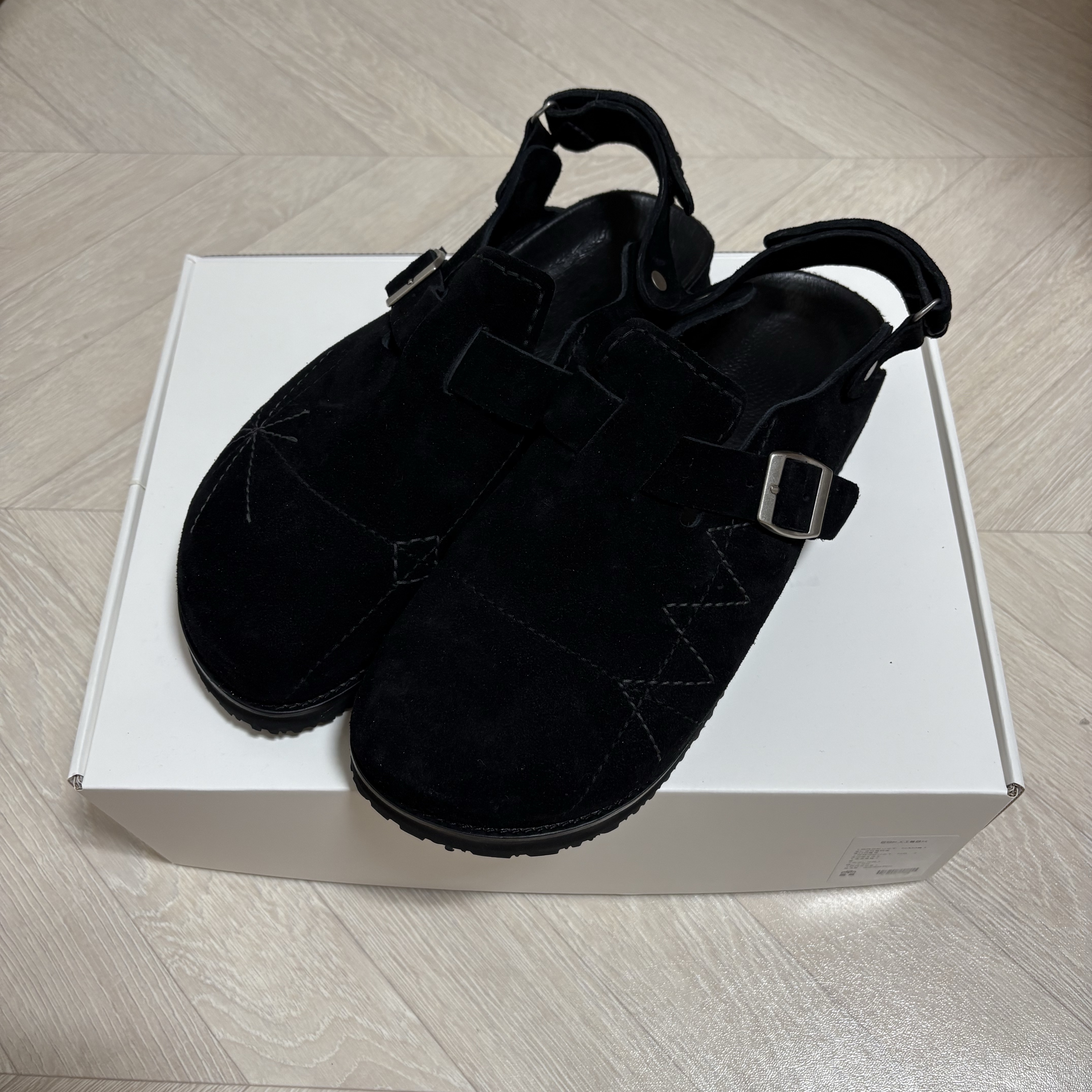 [프리오더] Polyteru Sliders Shoes Black 착용 스타일