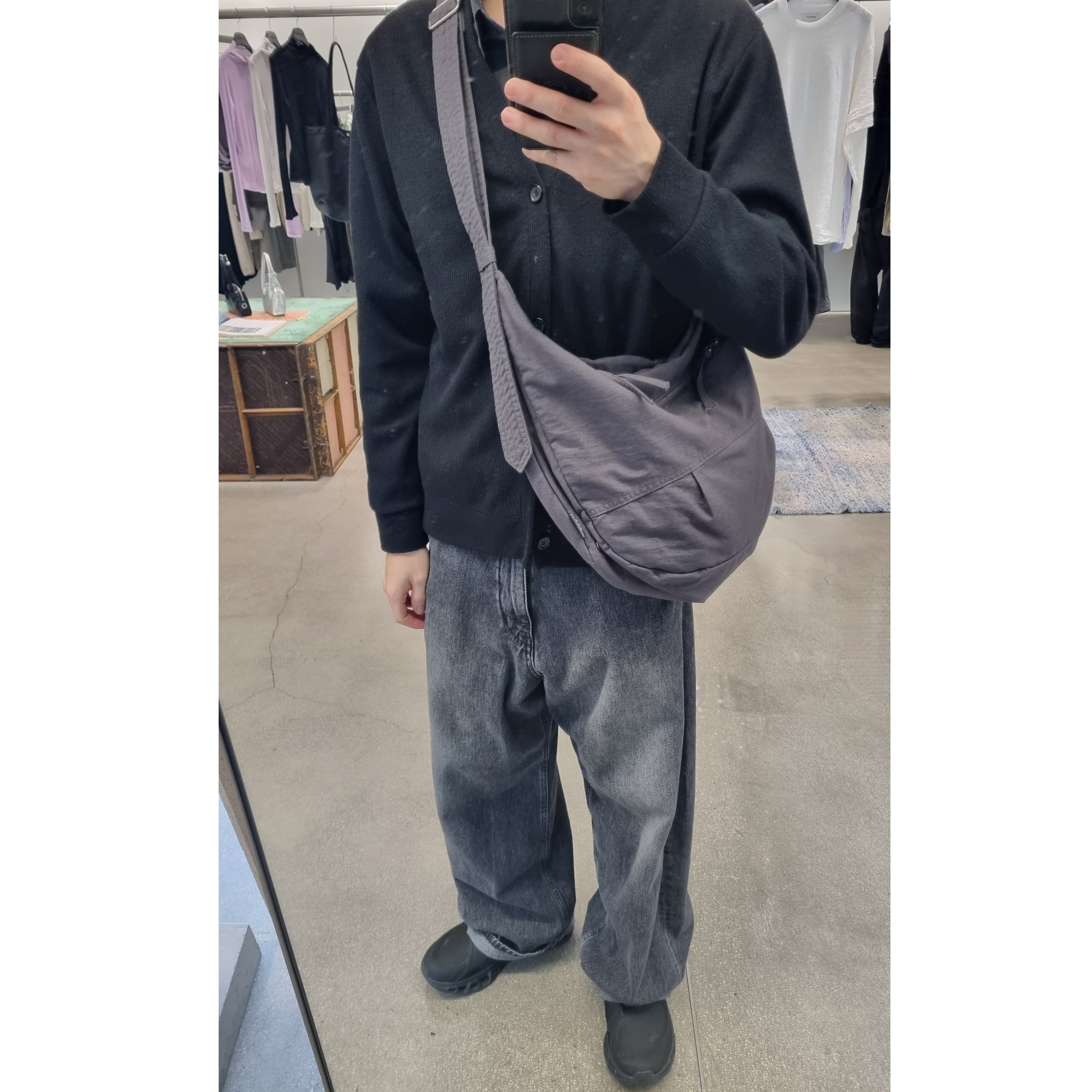 On Running x Post Archive Faction (Paf) Cloudmonster 2 Black Magnet 착용 스타일 - 1