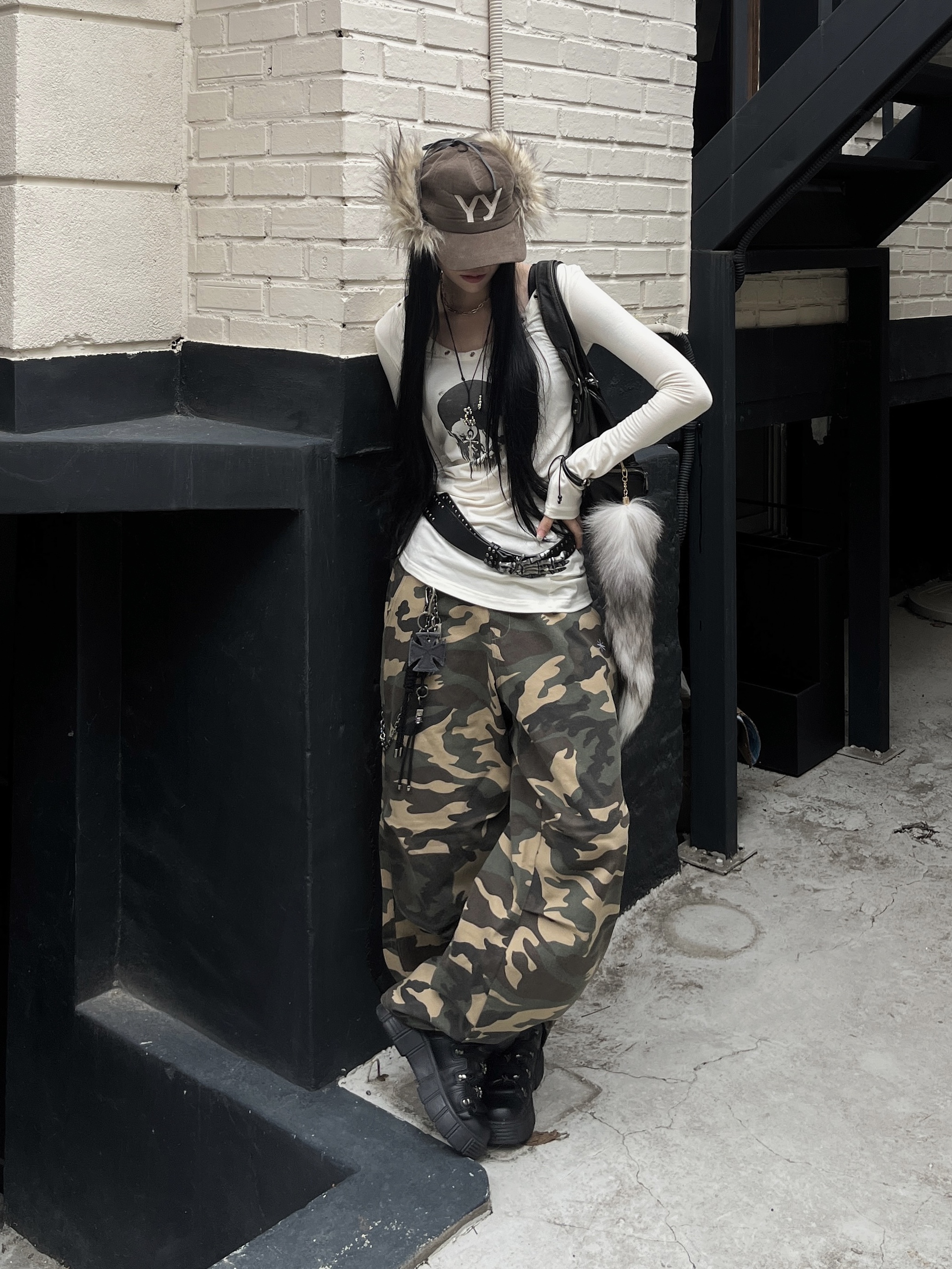 SLOW RECORD HOUSE Double Pintuck Cotton Pants Camo Vintage Green 착용 스타일 - 7