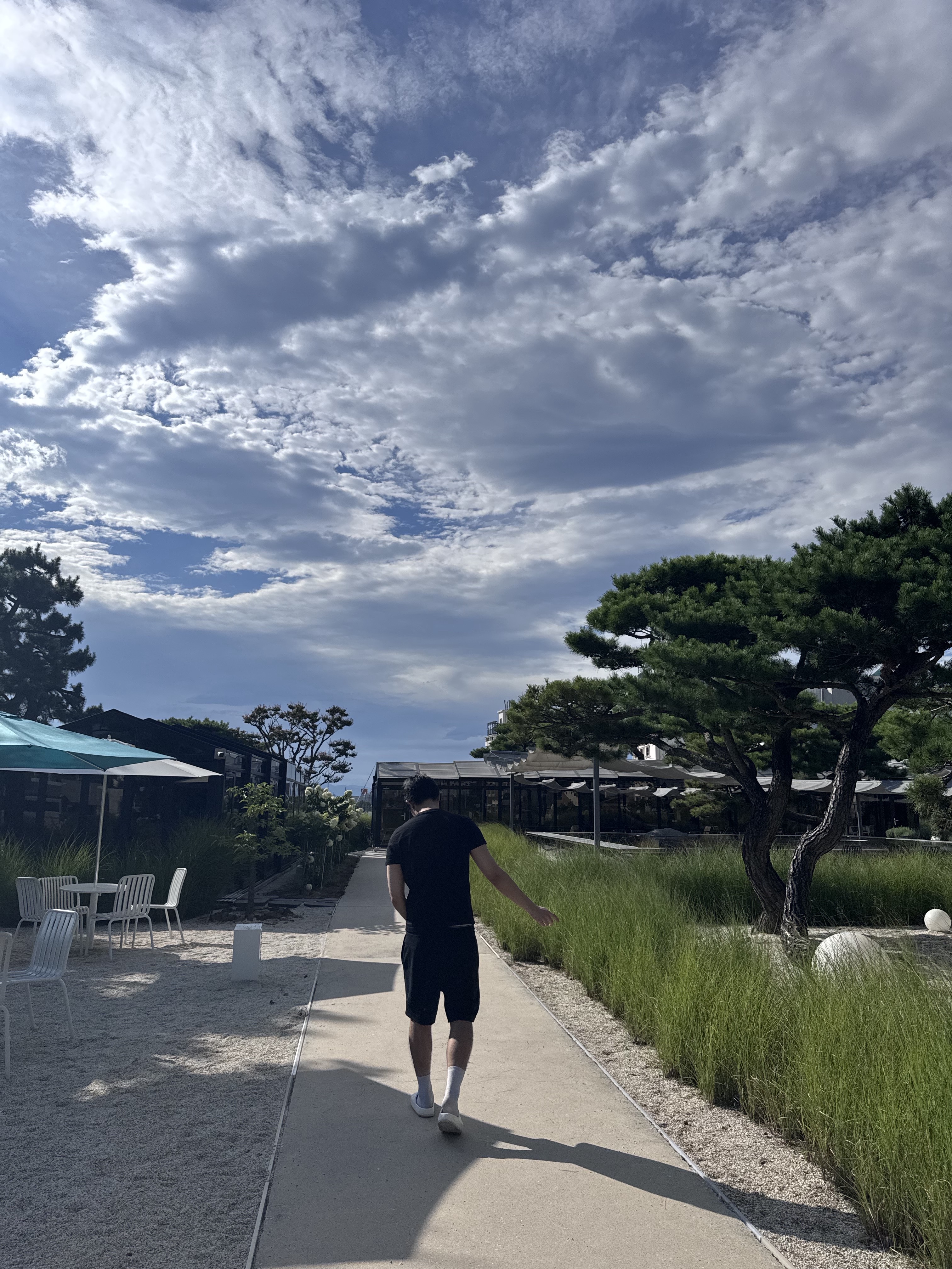 Nike Calm Slide Sail, Nike NSW Tech Fleece Shorts Black - Asia 착용 스타일 - 3