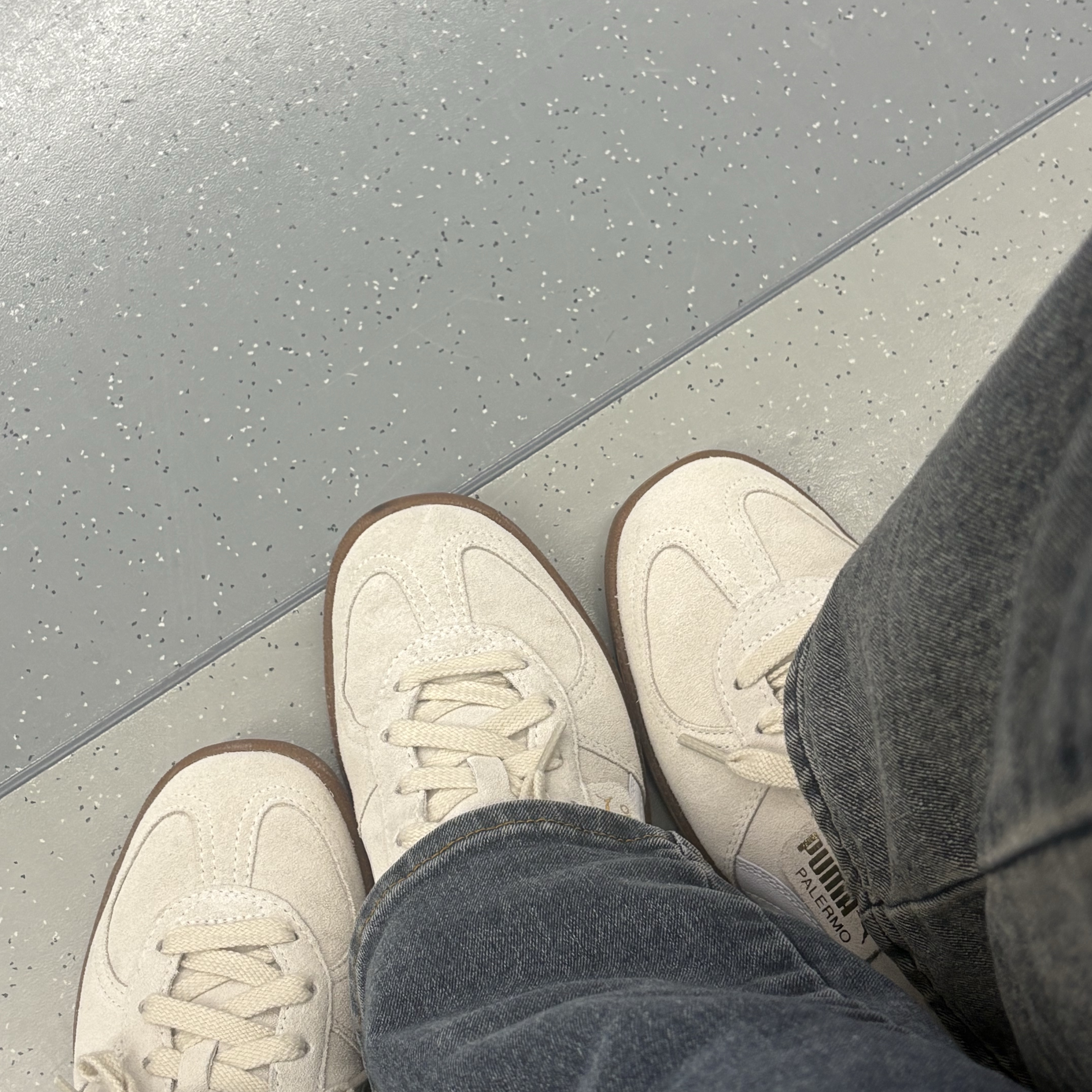 Puma Palermo Alpine Snow White 착용 스타일