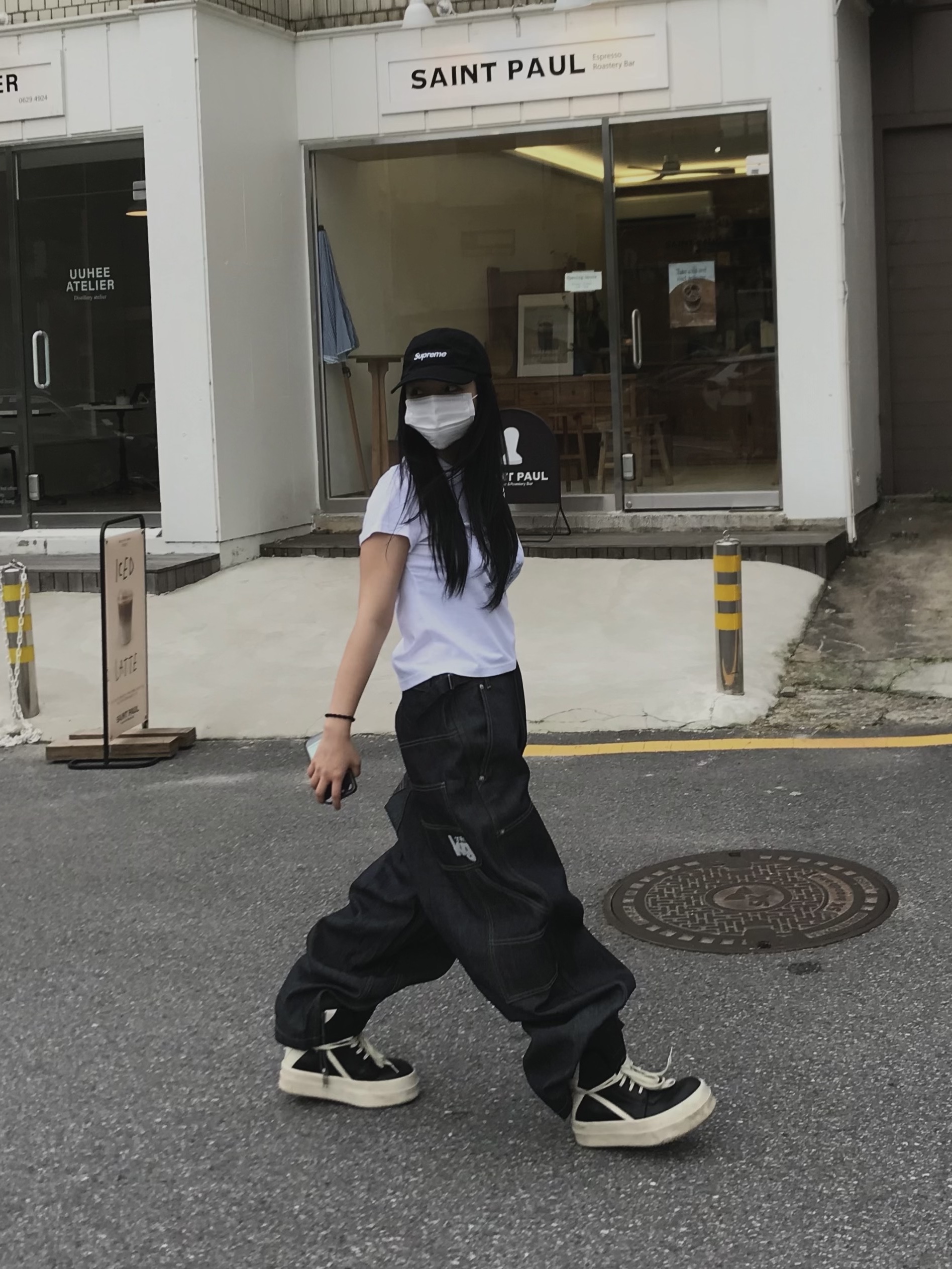 Supreme Washed Chino Twill Camp Cap Black, Sansan Gear Women Xunhuan T-Shirt White 착용 스타일 - 1