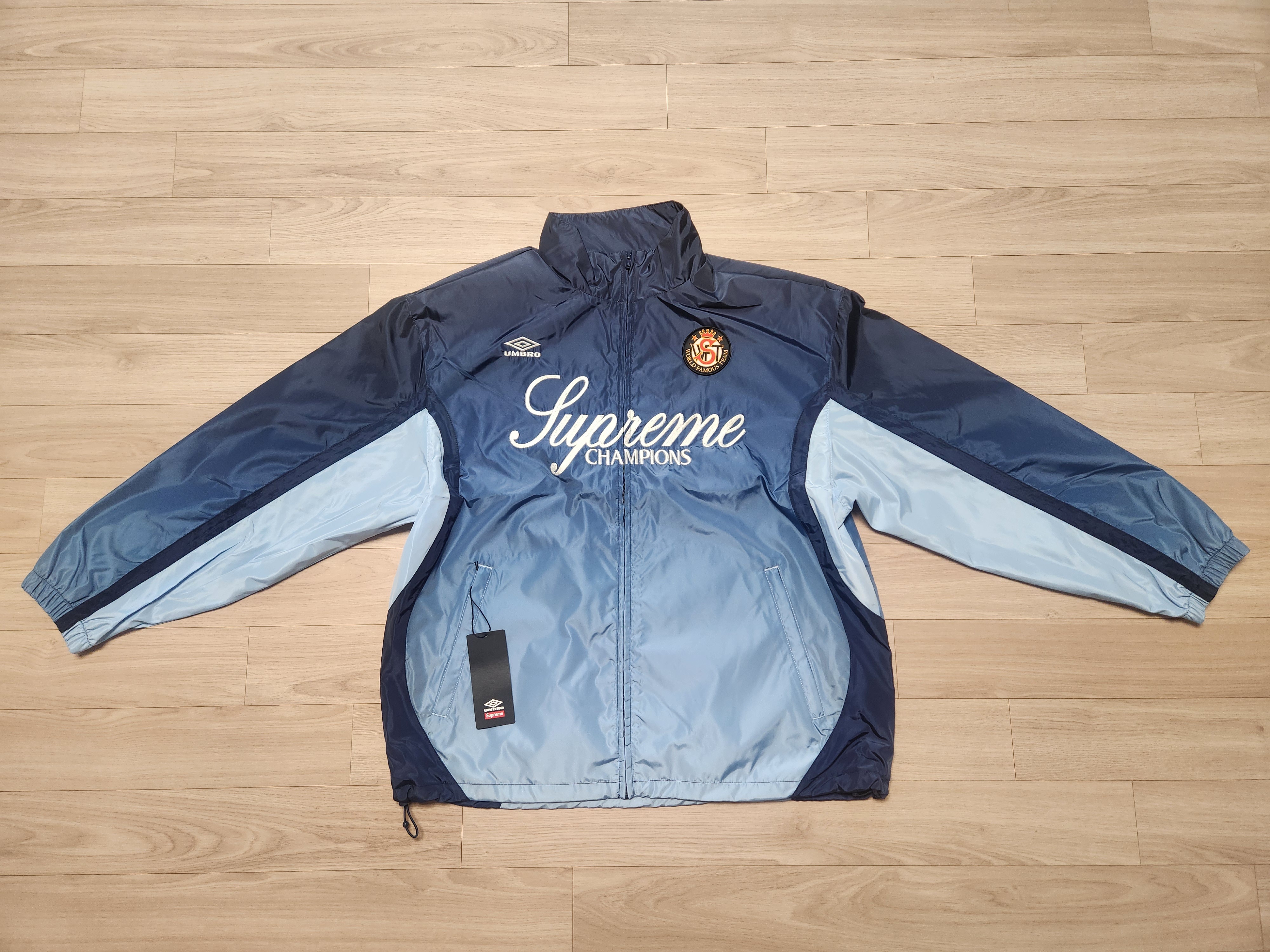 Supreme x Umbro Gradient Track Jacket Navy - 25FW 착용 스타일 - 1