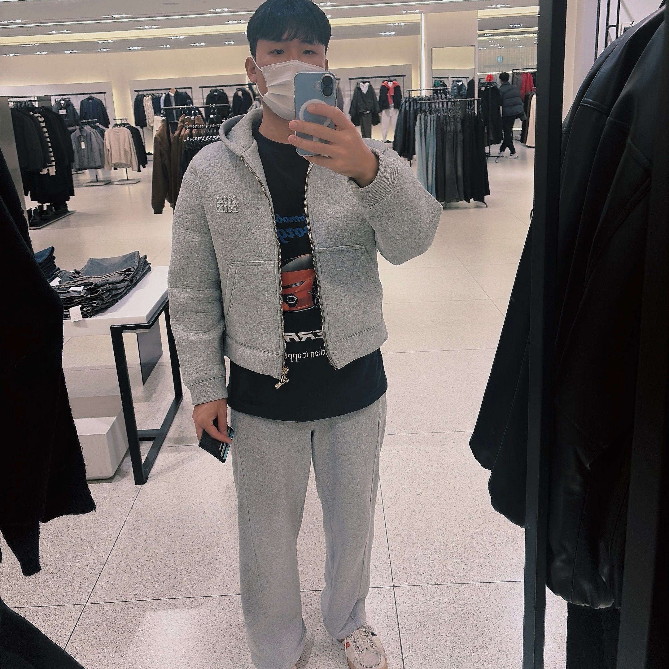 Balenciaga x Automobili Lamborghini Oversized T-Shirt Black Faded, (W) Miu Miu Embroidered Cotton Hoodie Grey 착용 스타일