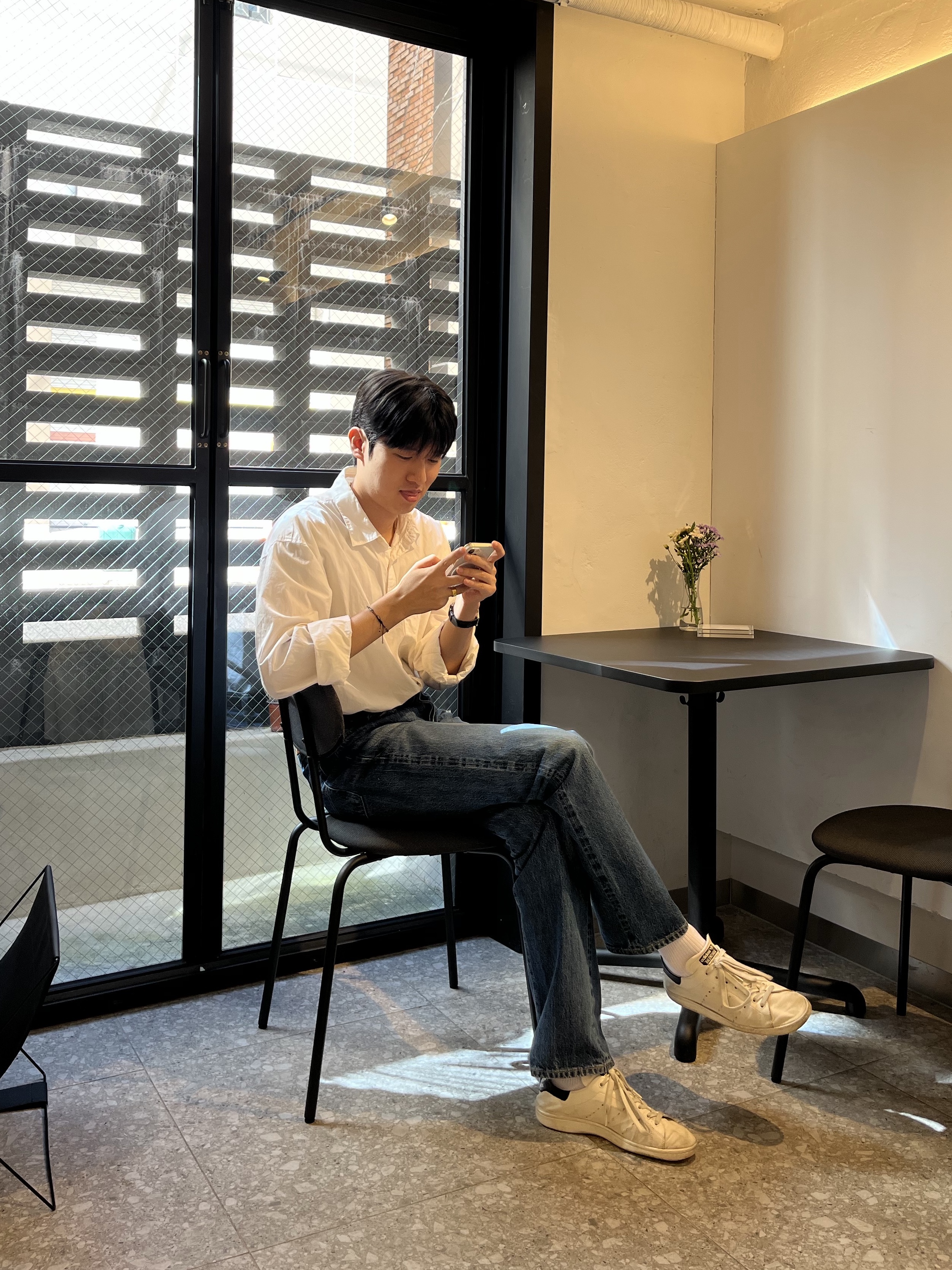 Moonstar Fine Vulcanized Gym Classic White, Jacquemus Le Bob Artichaut Bucket Hat Off White 착용 스타일 - 6