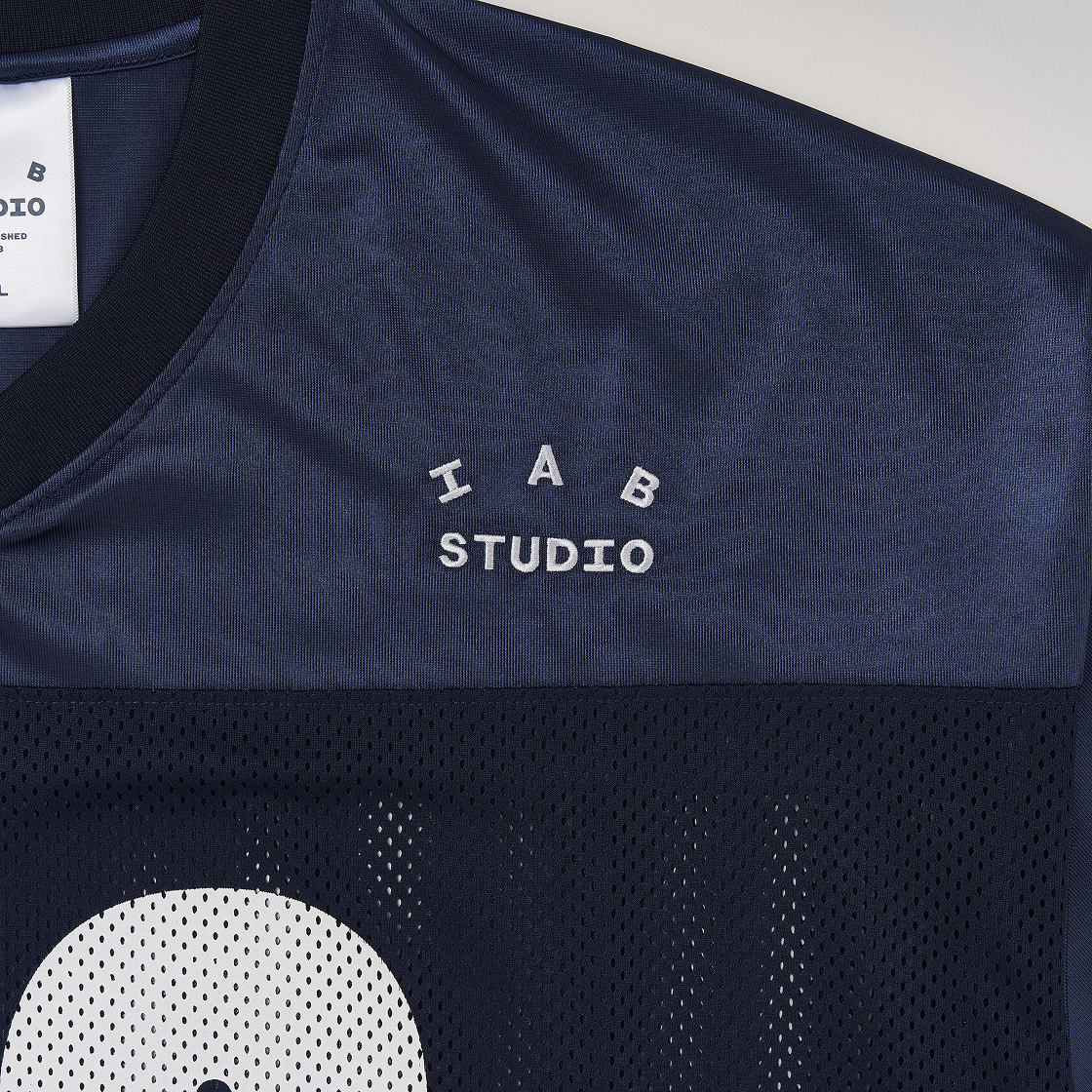 아이앱 스튜디오 스튜디오 익스클루시브 티셔츠 네이비(IAB Studio Studio Exclusive T-Shirt Navy) - 3