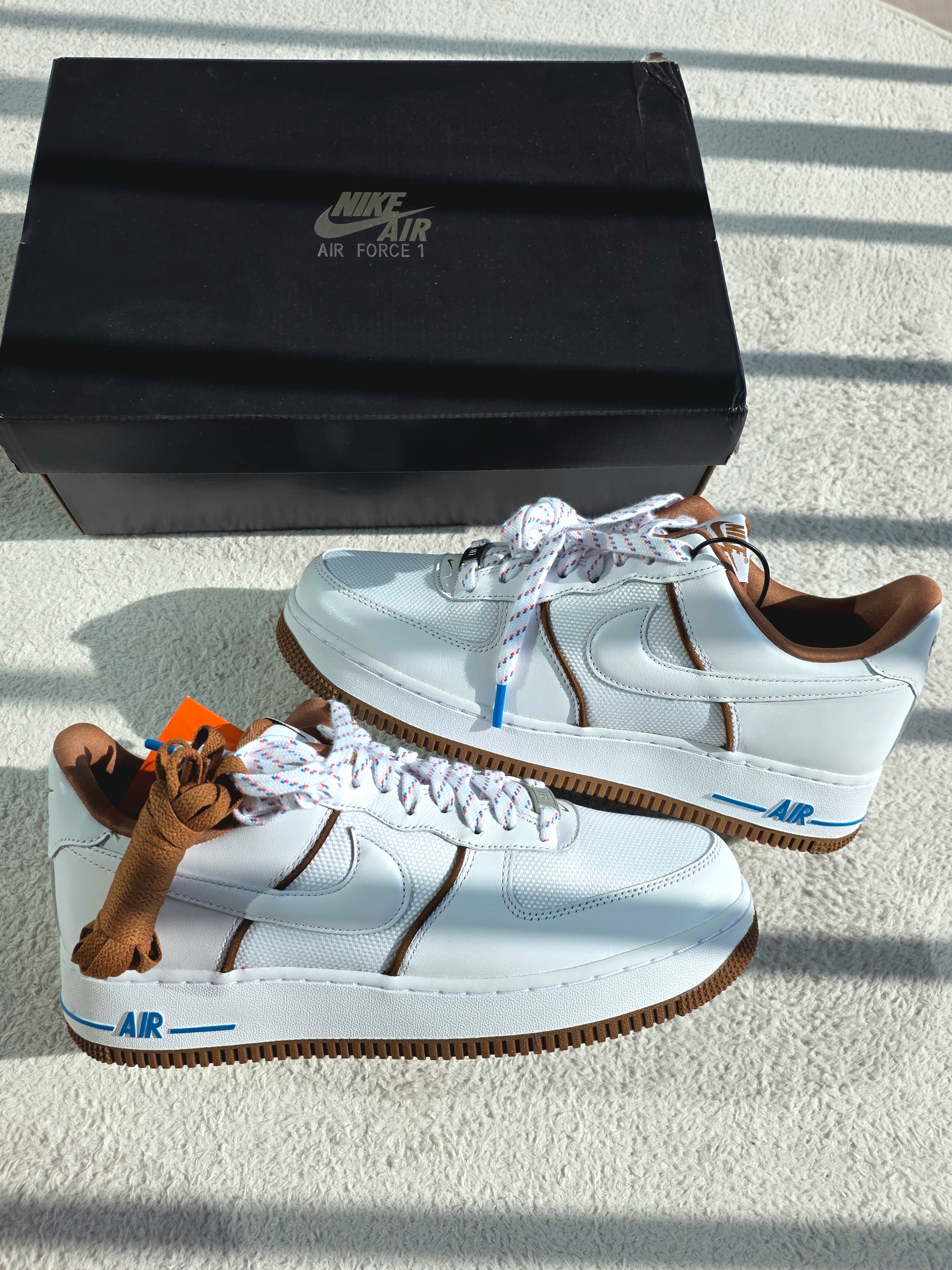 Nike Air Force 1 '07 LX White and Light British Tan 착용 스타일