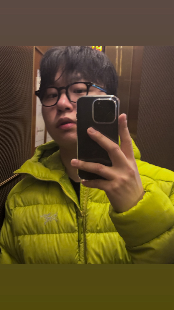 KREAM 프로필 이미지
