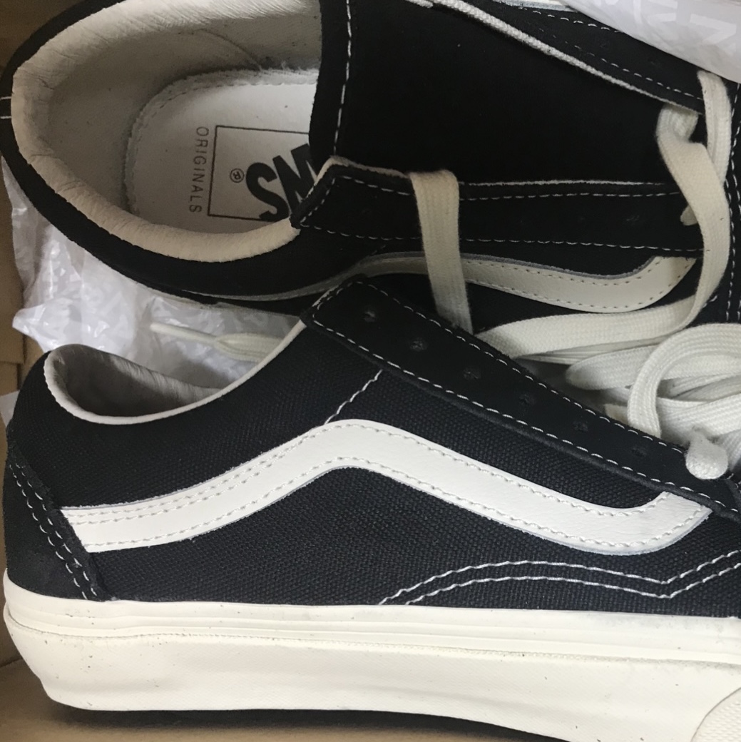 Vans Vault OG Old Skool LX Black Canvas 착용 스타일