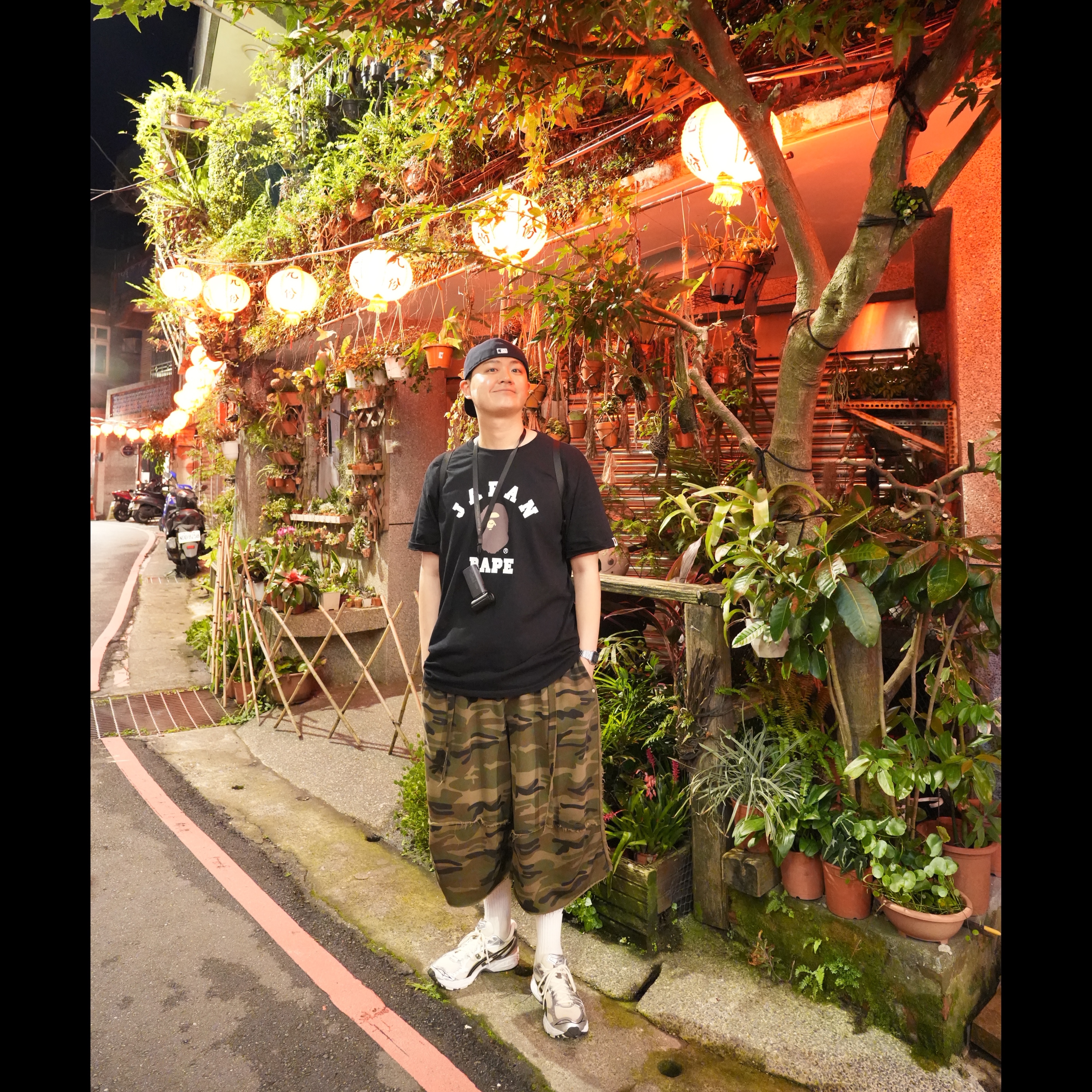 BAPE Japan College City T-Shirt Black 착용 스타일