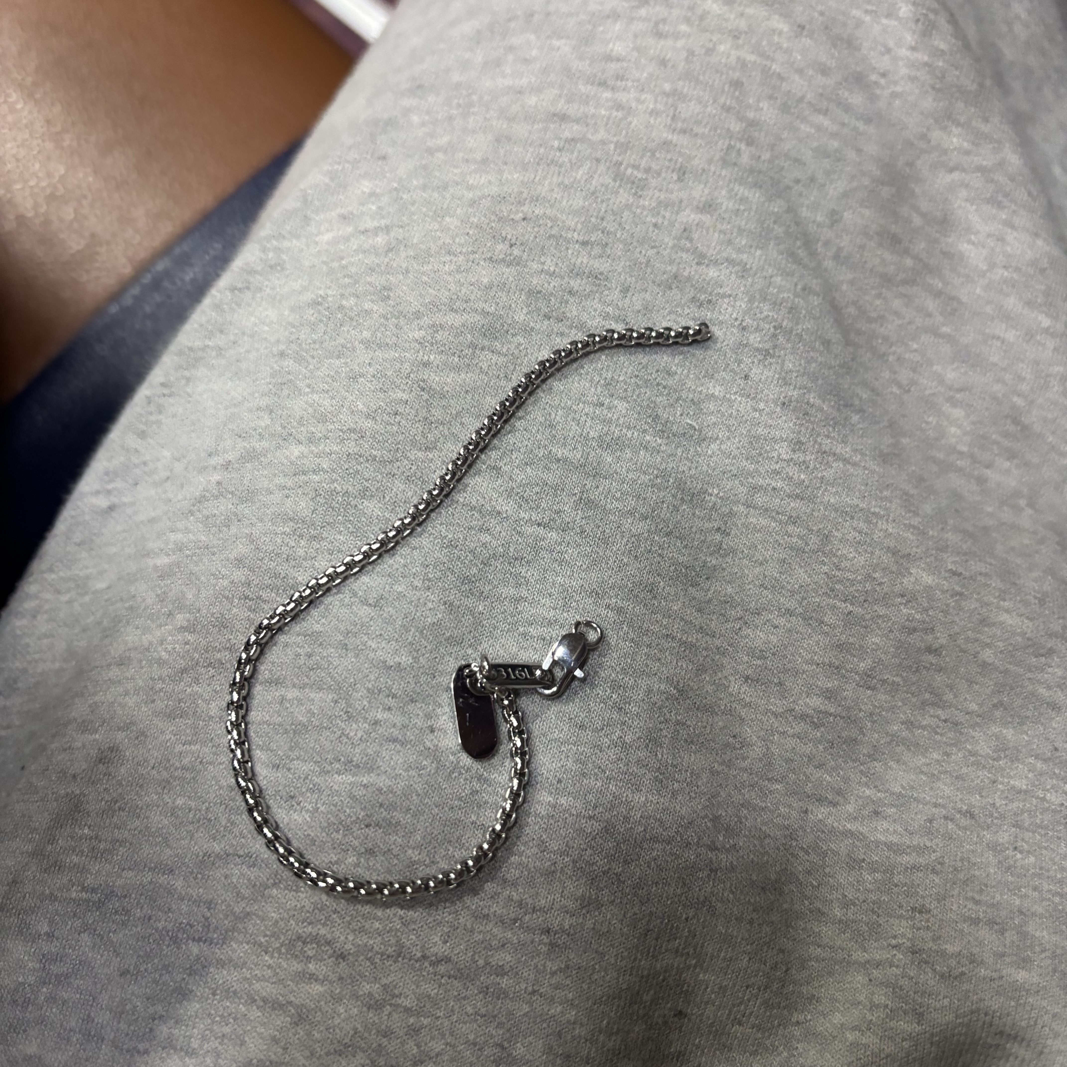 Riomeu Snake Chain Bracelet 2.5mm 착용 스타일