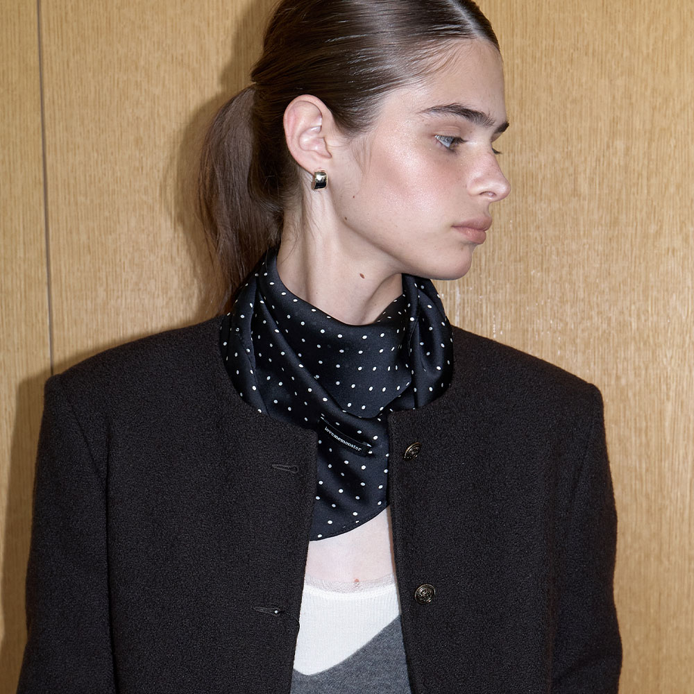러브미몬스터 도트 새틴 빅 스카프 블랙(lovememonster Dot Satin Big Scarf Black) - 4