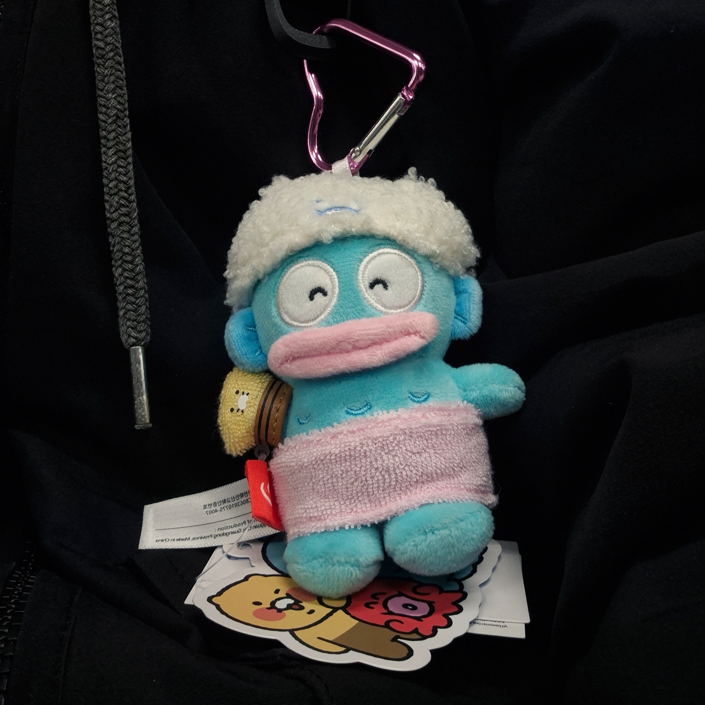 Hangyodon x Kakao Friends Keyring Hangyodon, Sanrio x Ediya Multi Pouch Hangyodon 착용 스타일 - 1