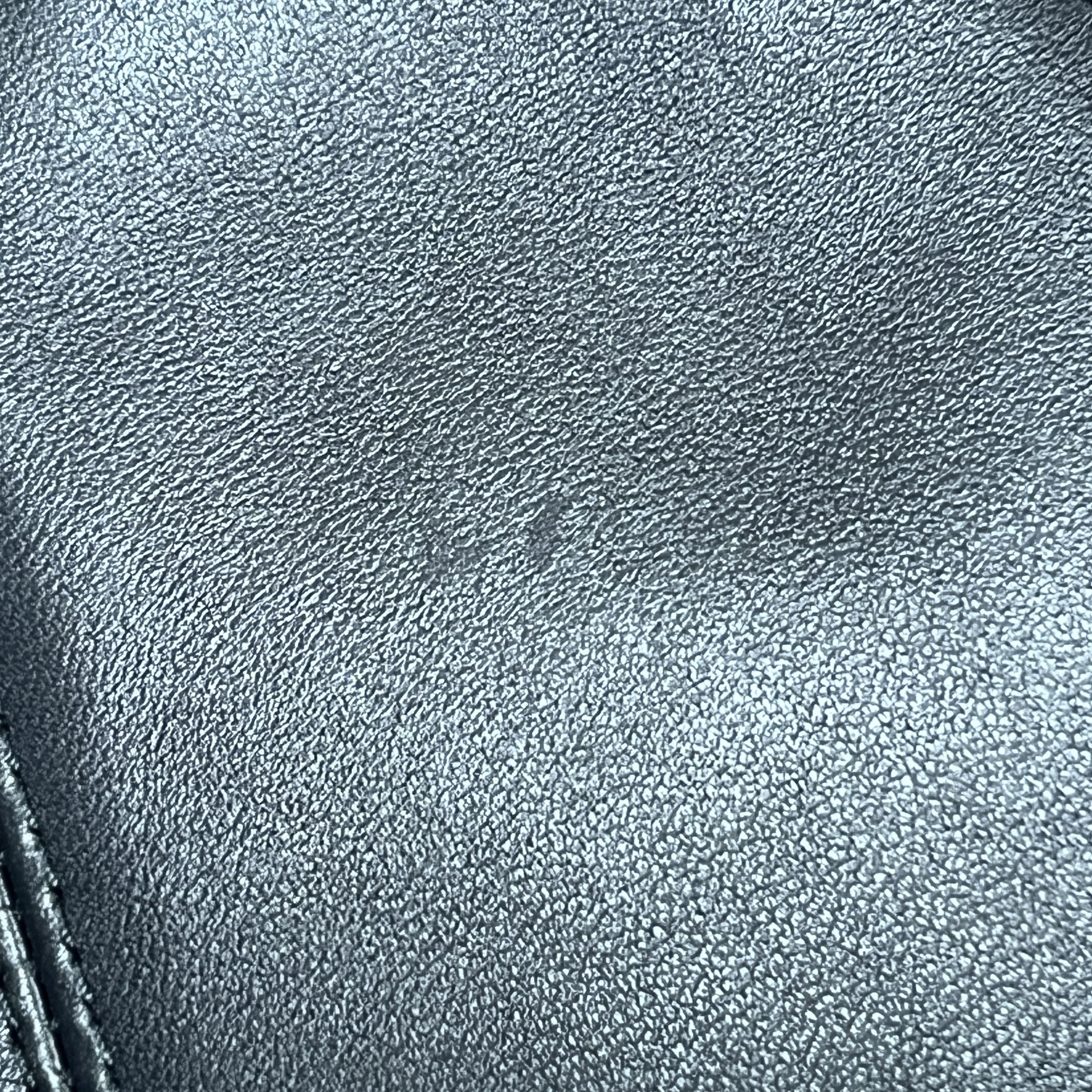 Lemaire Fortune Croissant Bag Soft Nappa Leather Black 착용 스타일 - 3